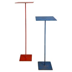 Caissons italiens modernes carrés en métal rouge et bleu, 1970