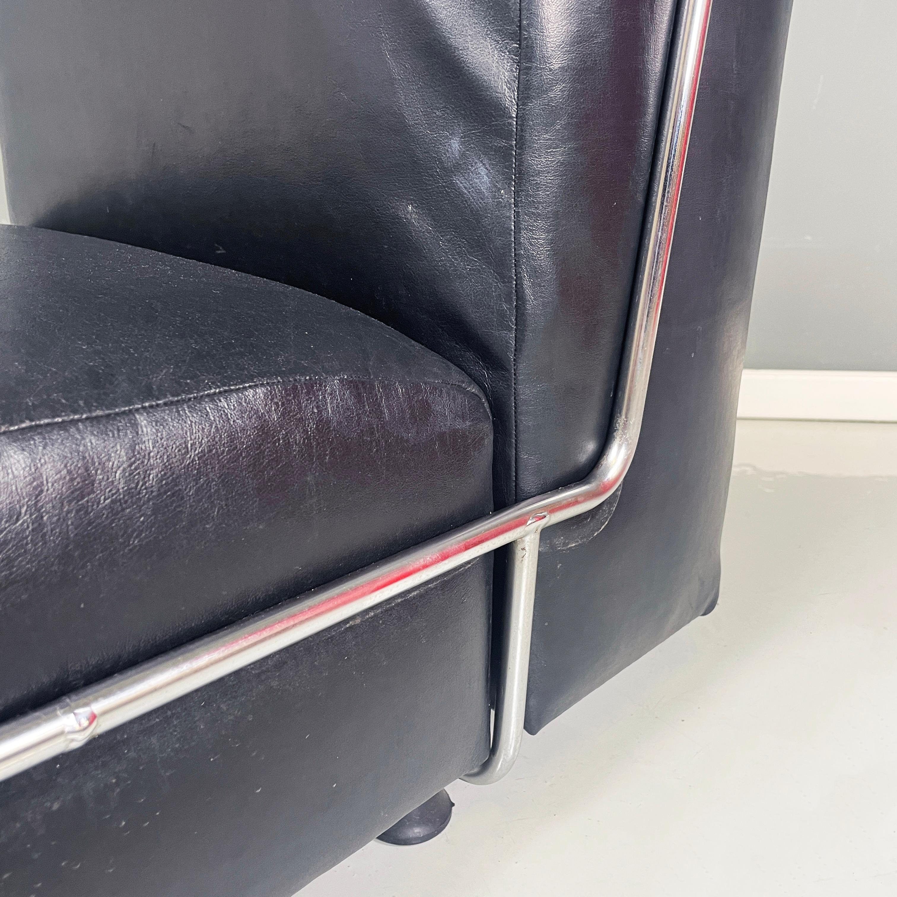 Italian modern Squared armchair in black leather and metal, 1980s For Sale 4