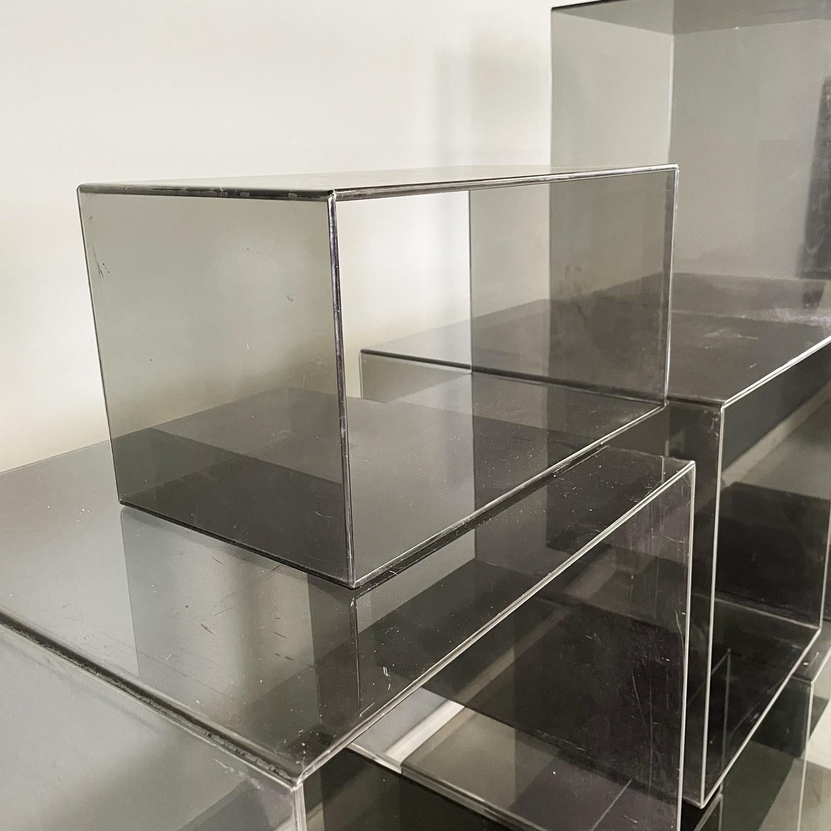 Italian modern Squared modular bookcase or display in smoked plexiglass, 1990s For Sale 5