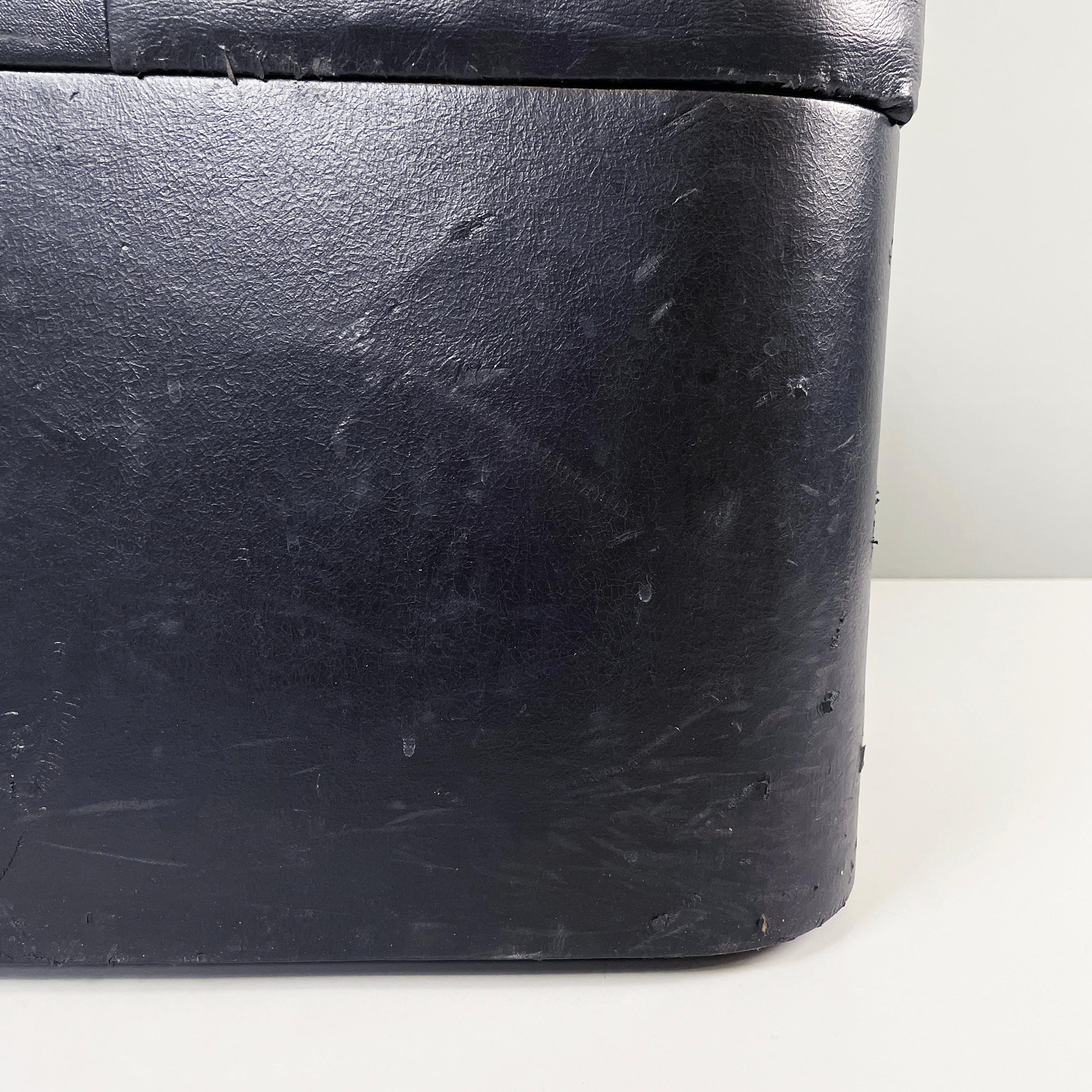 Italian modern Squared stool in black faux leather with wheels, 1980s For Sale 8