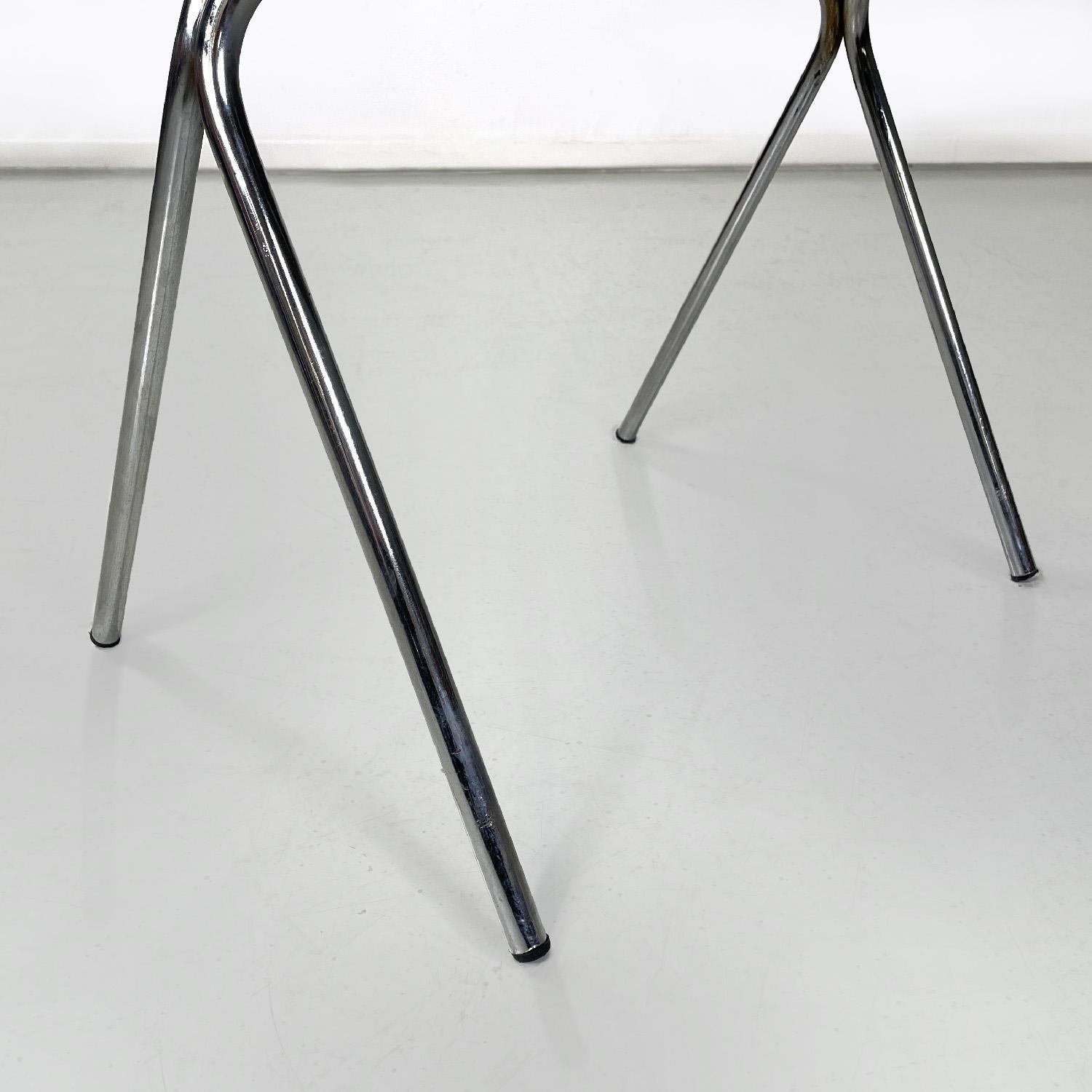 Italian modern stackable chairs by Proinco in brown plastic, 1970s For Sale 5