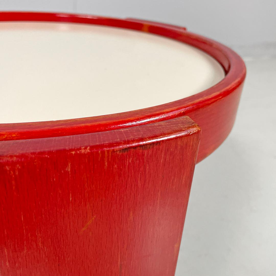 Tavolino moderno italiano impilabile bianco rosso 780/783 Frattini Cassina, anni '70 in vendita 6