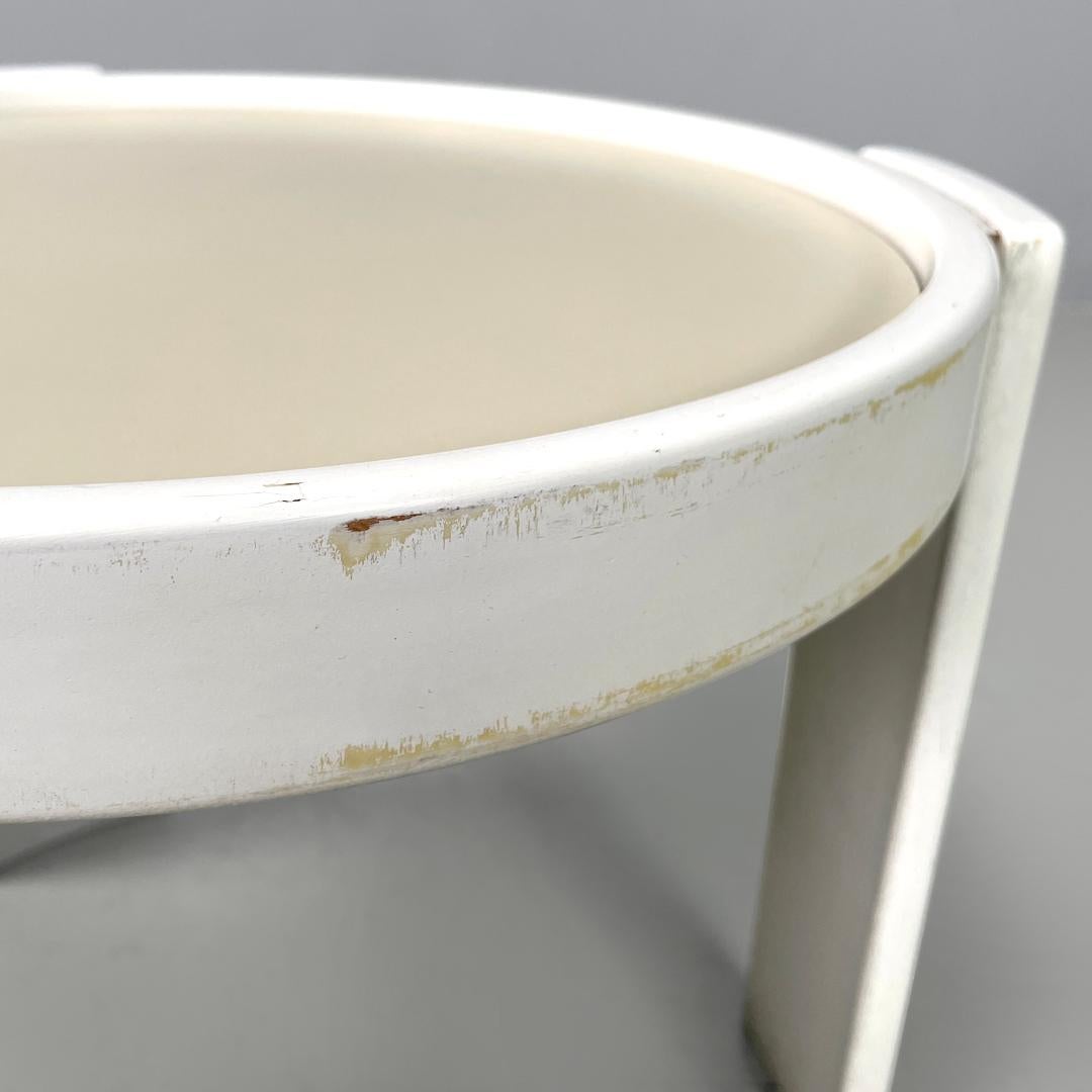 Tavolino moderno italiano impilabile bianco rosso 780/783 Frattini Cassina, anni '70 in vendita 10