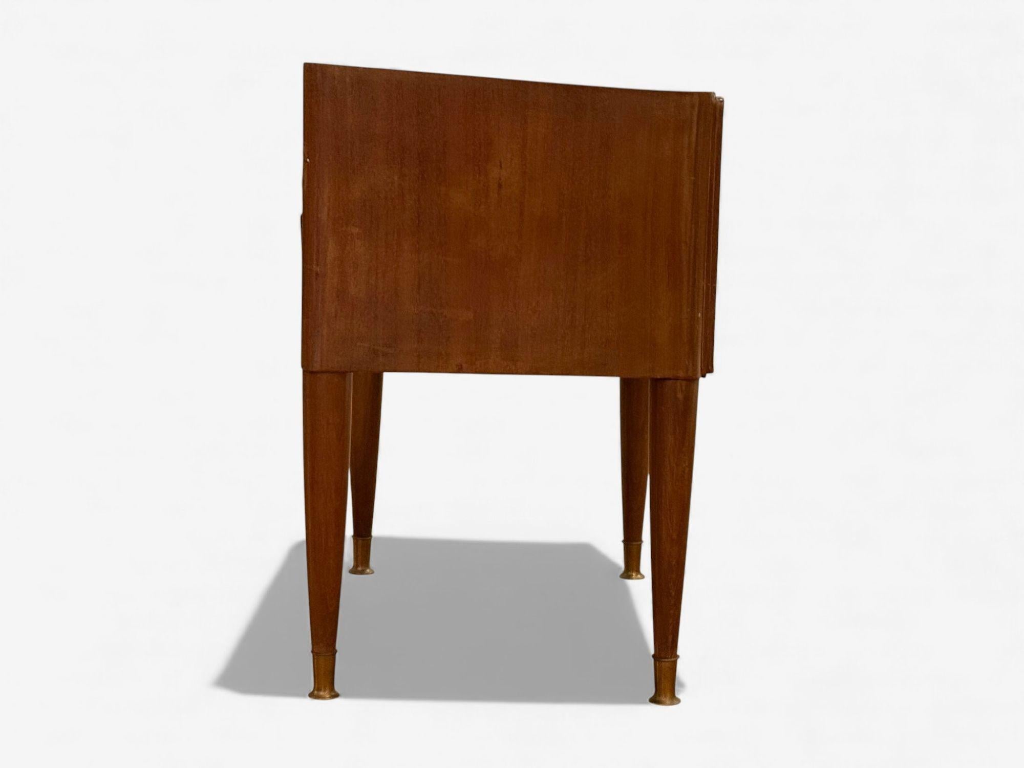 Tables de nuit modernes italiennes, en bois Stained Glass, laiton et verre, Italie, années 1950 en vente 6