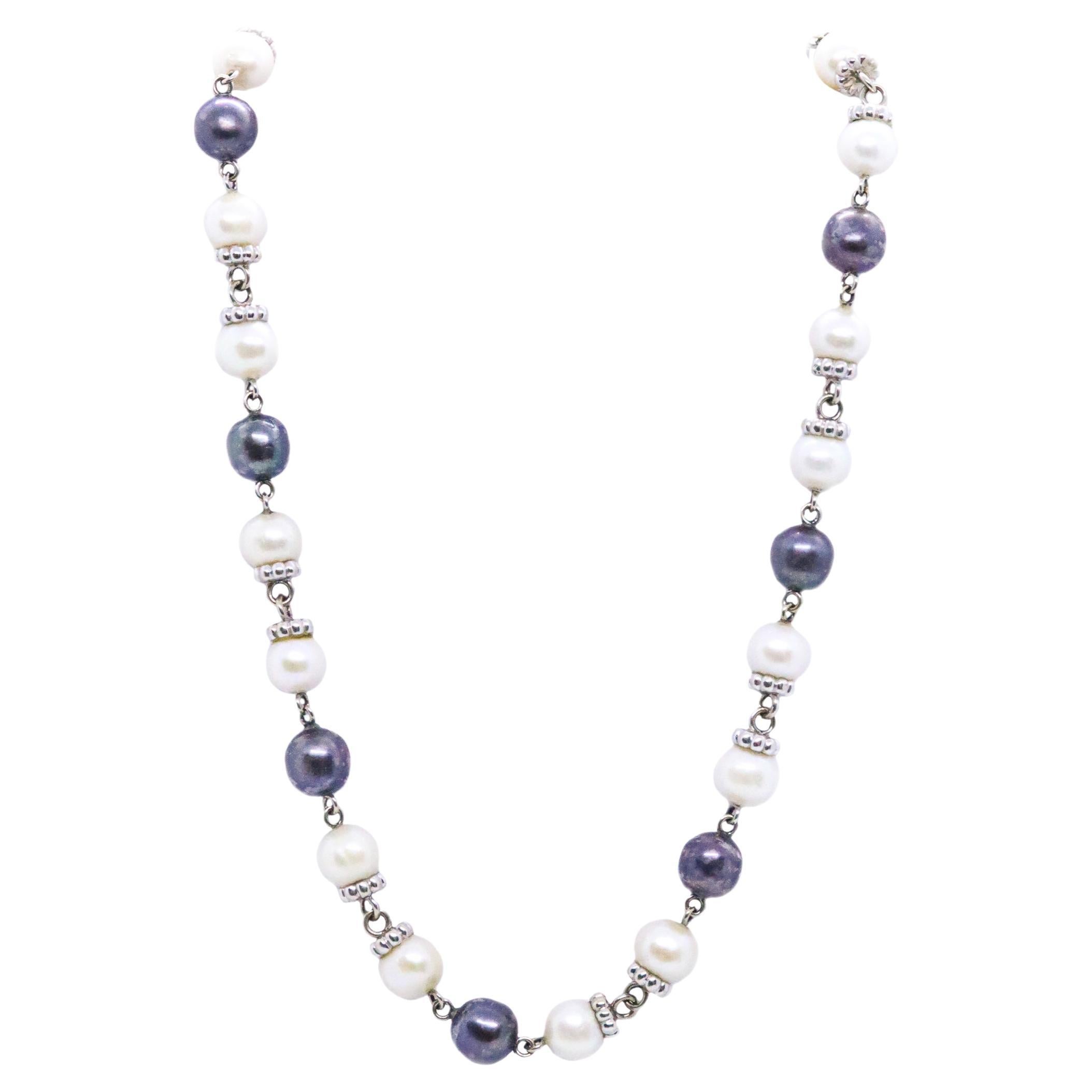 Italian Modern Stations Necklace In 14Kt White Gold With Black And White Pearls