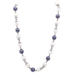 Italian Modern Stations Necklace In 14Kt White Gold With Black And White Pearls