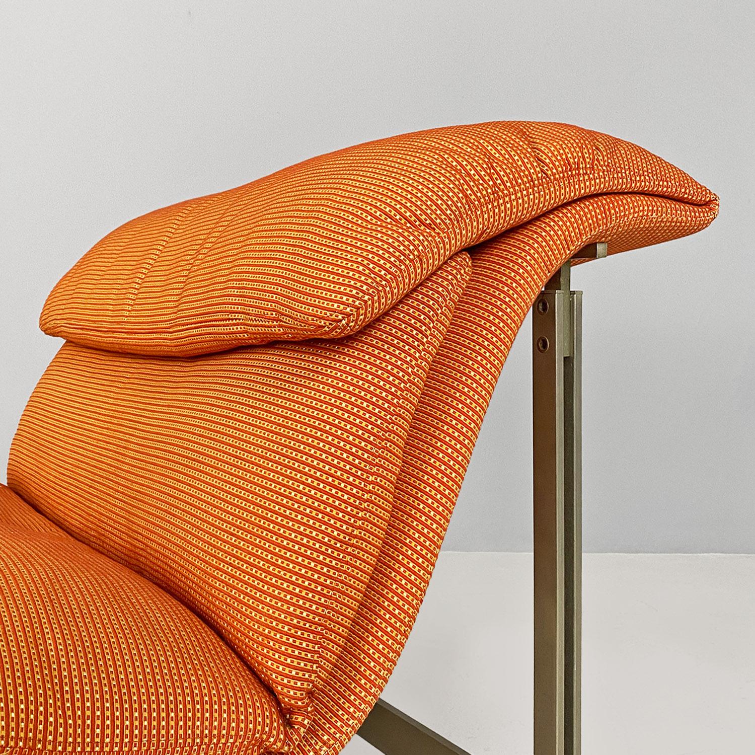 Italian modern steel and fabric Wave armchair by Giovanni Offredi, Saporiti 1974 For Sale 3