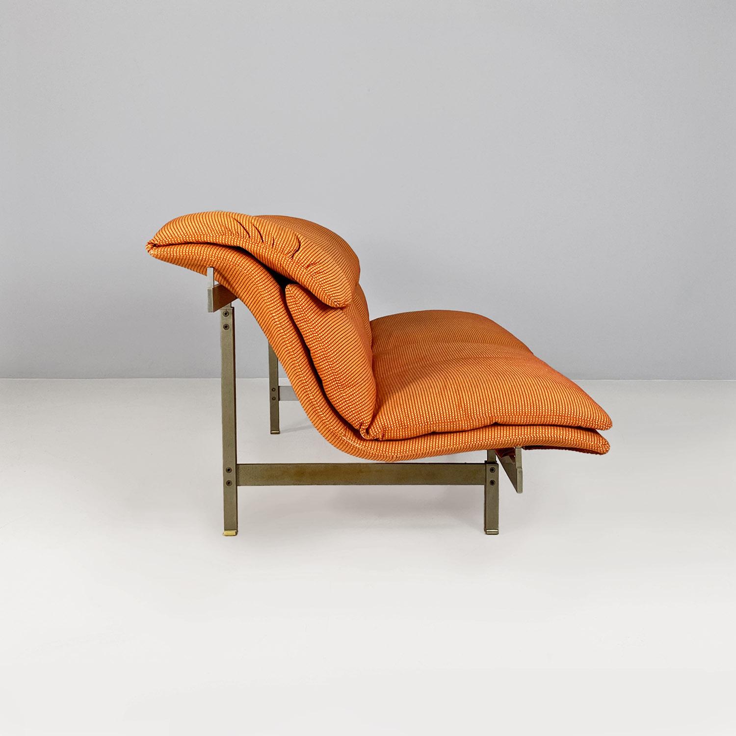 Italian modern steel and fabric Wave sofa by Giovanni Offredi, Saporiti 1974 In Good Condition For Sale In MIlano, IT