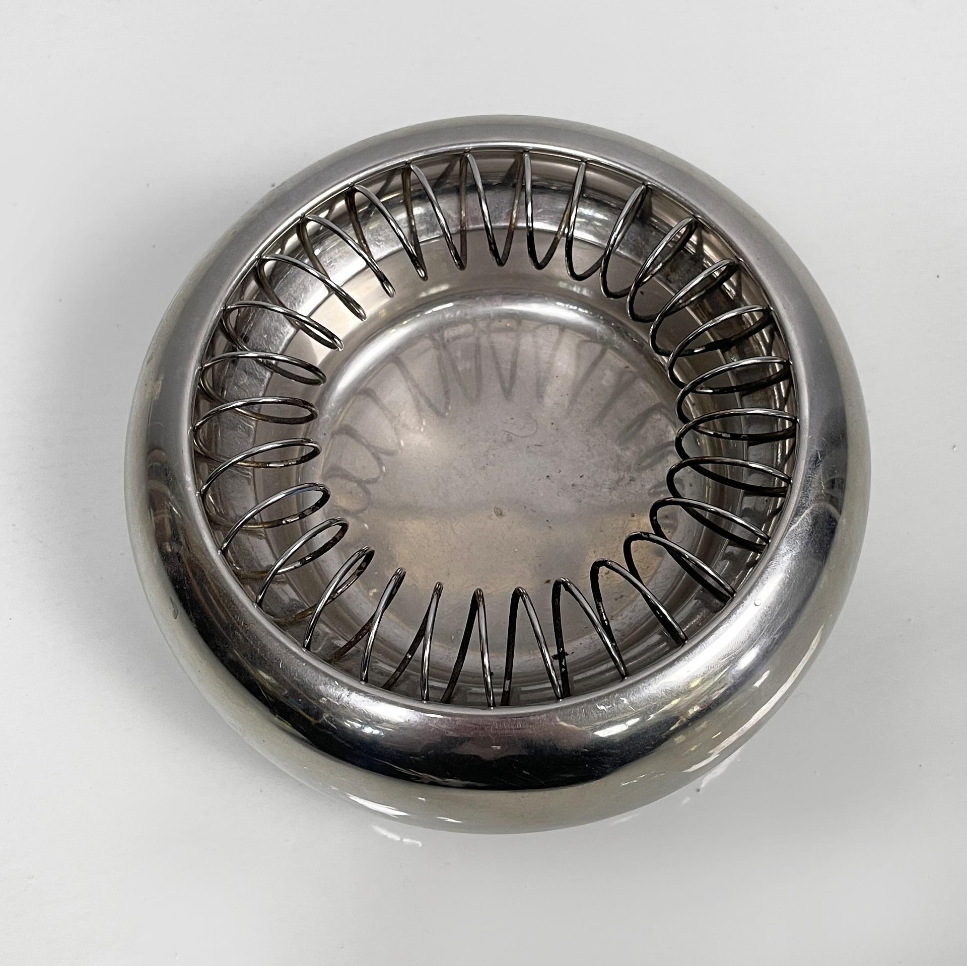 Moderno Italian modern steel ashtray Spirale by Achille Castiglioni for Alessi, 1990s in vendita
