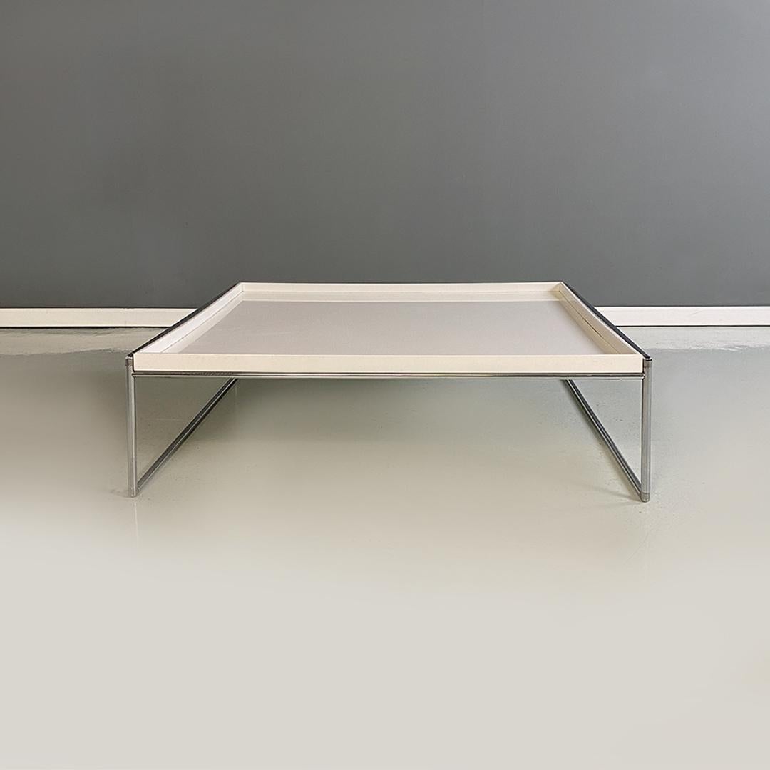 Moderne Table basse moderne italienne avec plateaux en acier et plastique blanc Piero Lissoni Kartell 1990 en vente