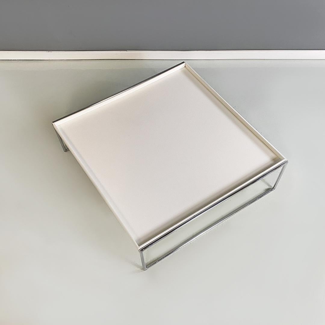 Table basse moderne italienne avec plateaux en acier et plastique blanc Piero Lissoni Kartell 1990 Bon état - En vente à MIlano, IT