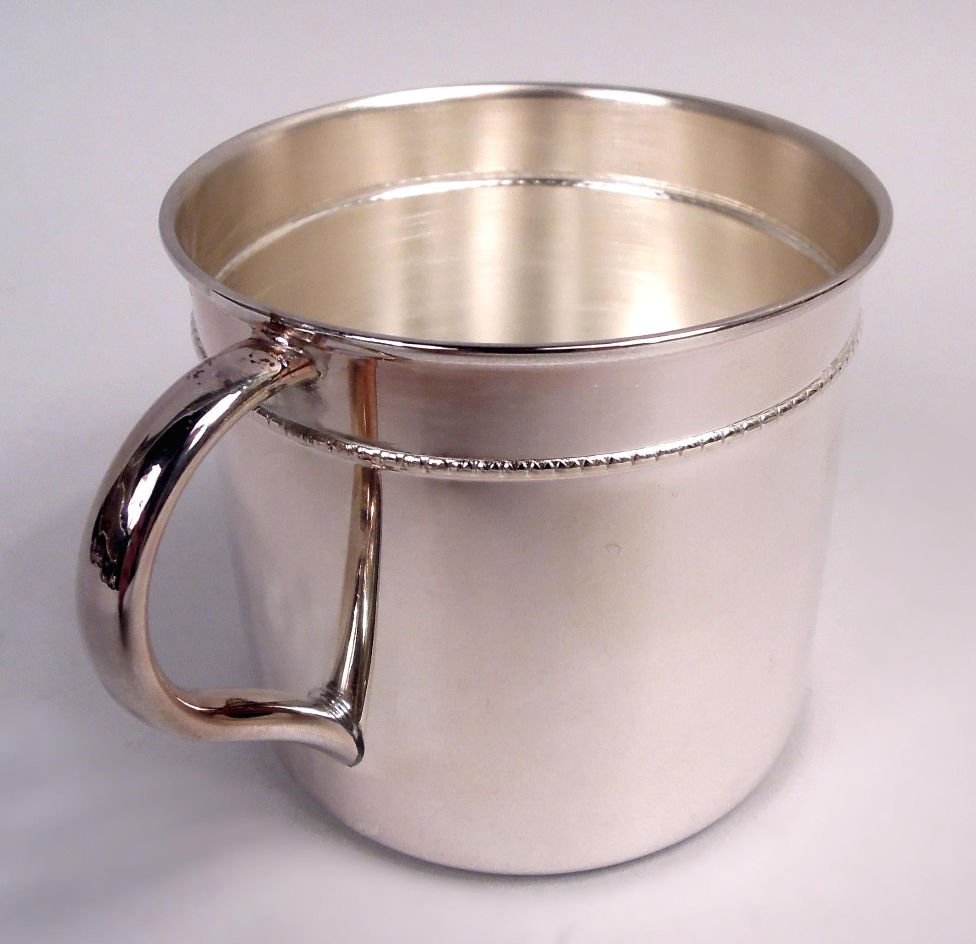 Moderne Italian Modern Sterling Silver Baby Cup en vente