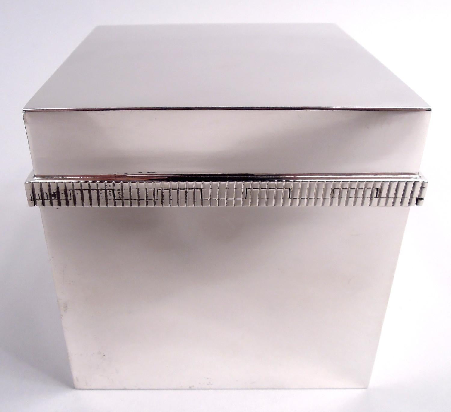 Caja moderna italiana de plata de ley Moderno