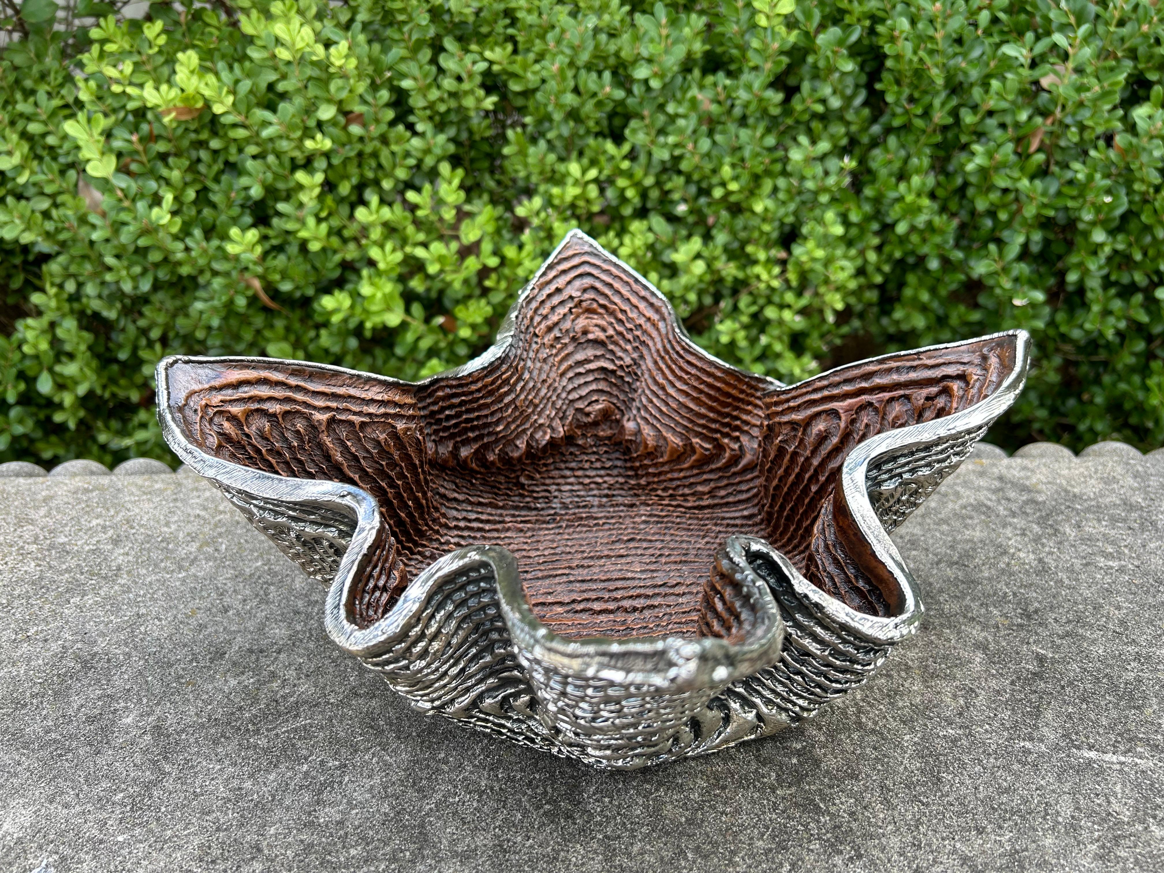 Moderne italienische Schale aus Sterlingsilber mit Deckel (20. Jahrhundert) im Angebot