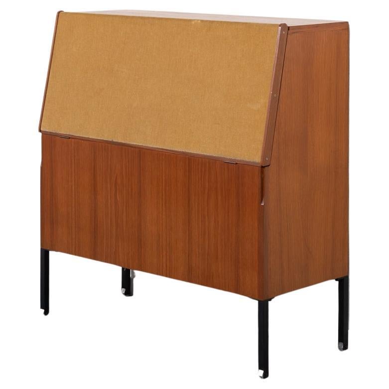 Italian Modern storage cabinet by Ico Parisi for MIM, 1960’s Italy For Sale