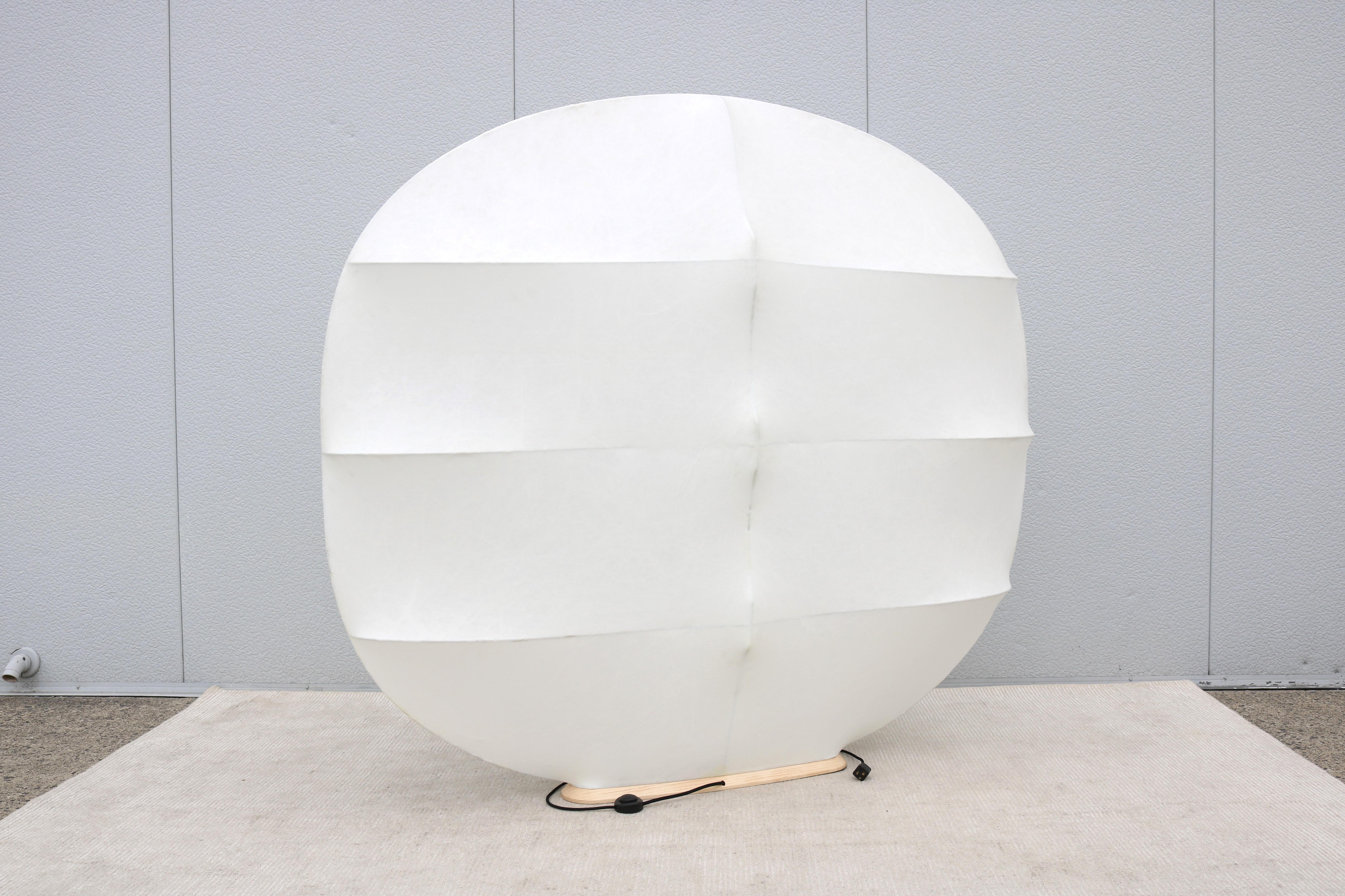 Lampadaire et séparateur de pièces de la collection Modernity Studiopepe for Tacchini Gunta 1 en vente 2