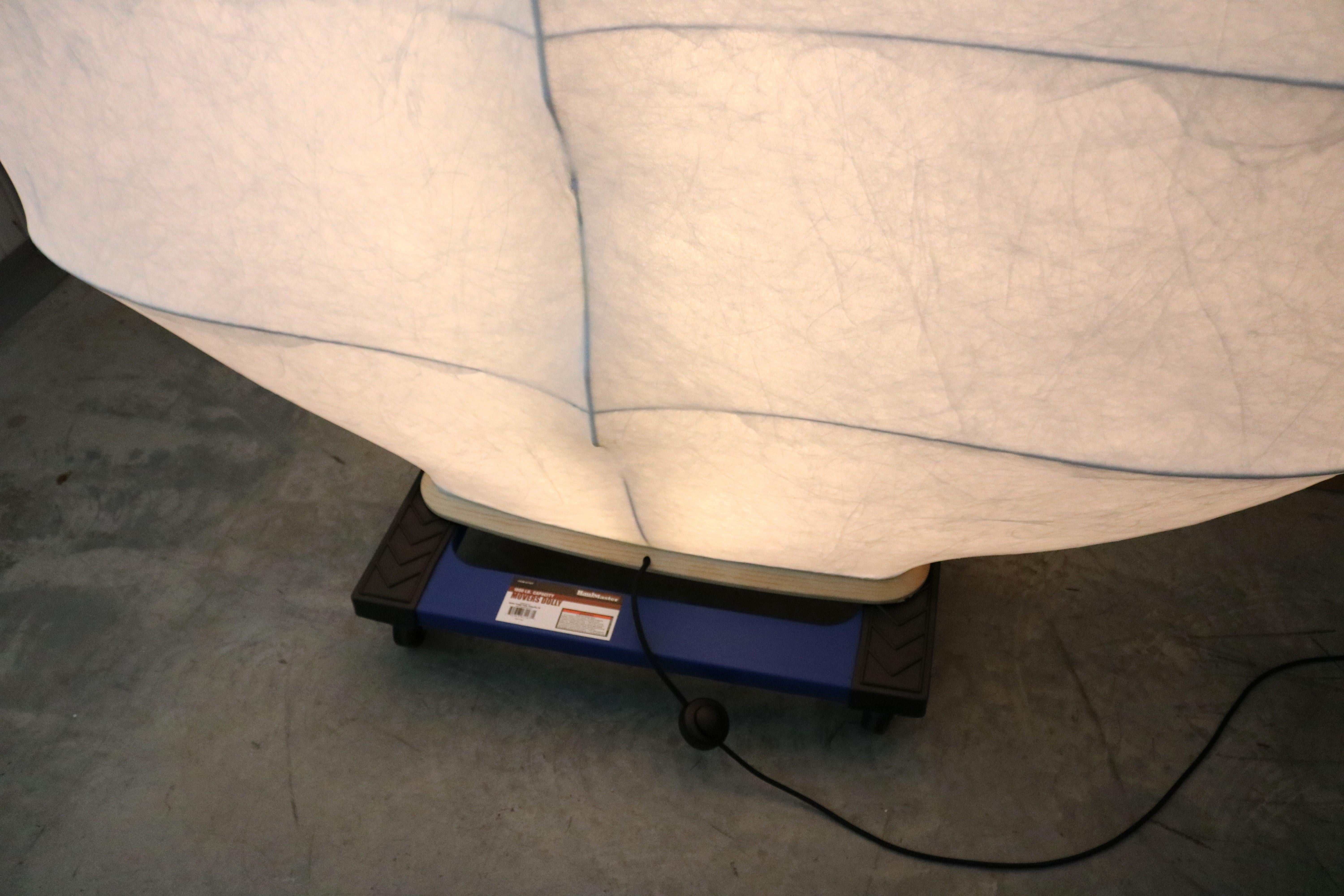 Lampadaire et séparateur de pièces de la collection Modernity Studiopepe for Tacchini Gunta 1 en vente 5