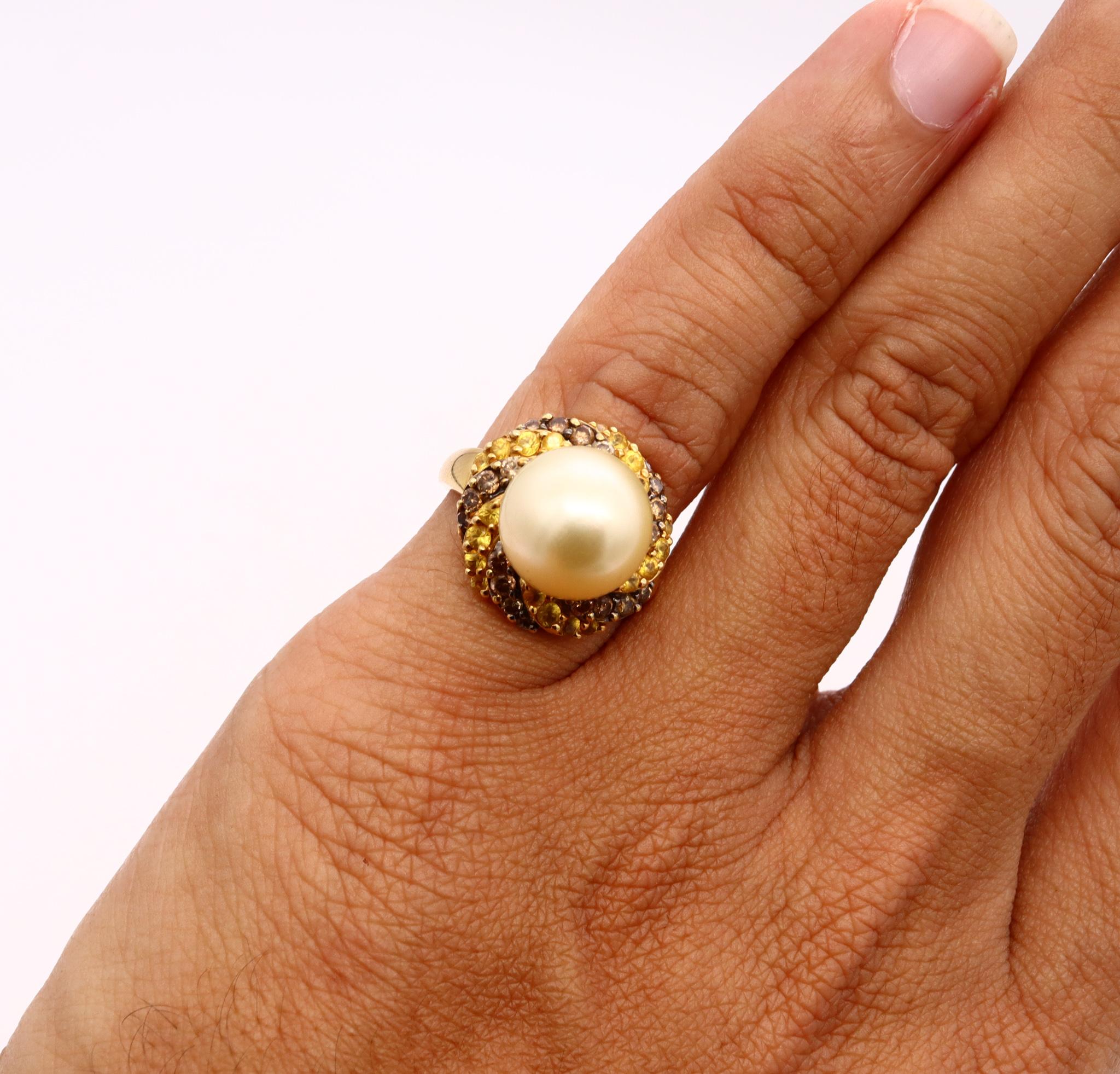 Mixed Cut Italian Modern Suite in 18Kt Gold Akoya Pearls 4.20 Ctw Diamonds Sapphires For Sale