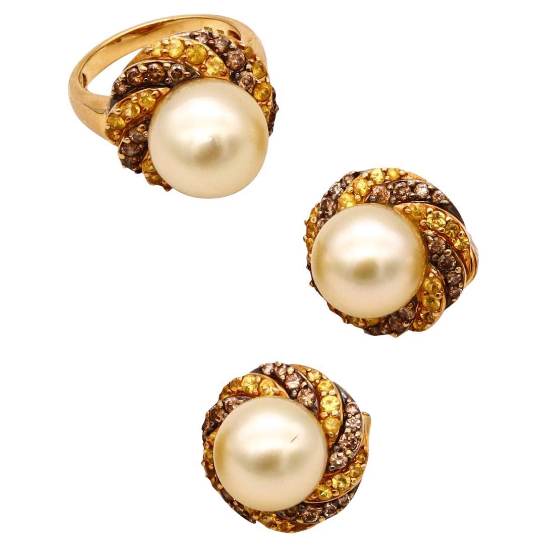 Italian Modern Suite in 18Kt Gold Akoya Pearls 4.20 Ctw Diamonds Sapphires For Sale