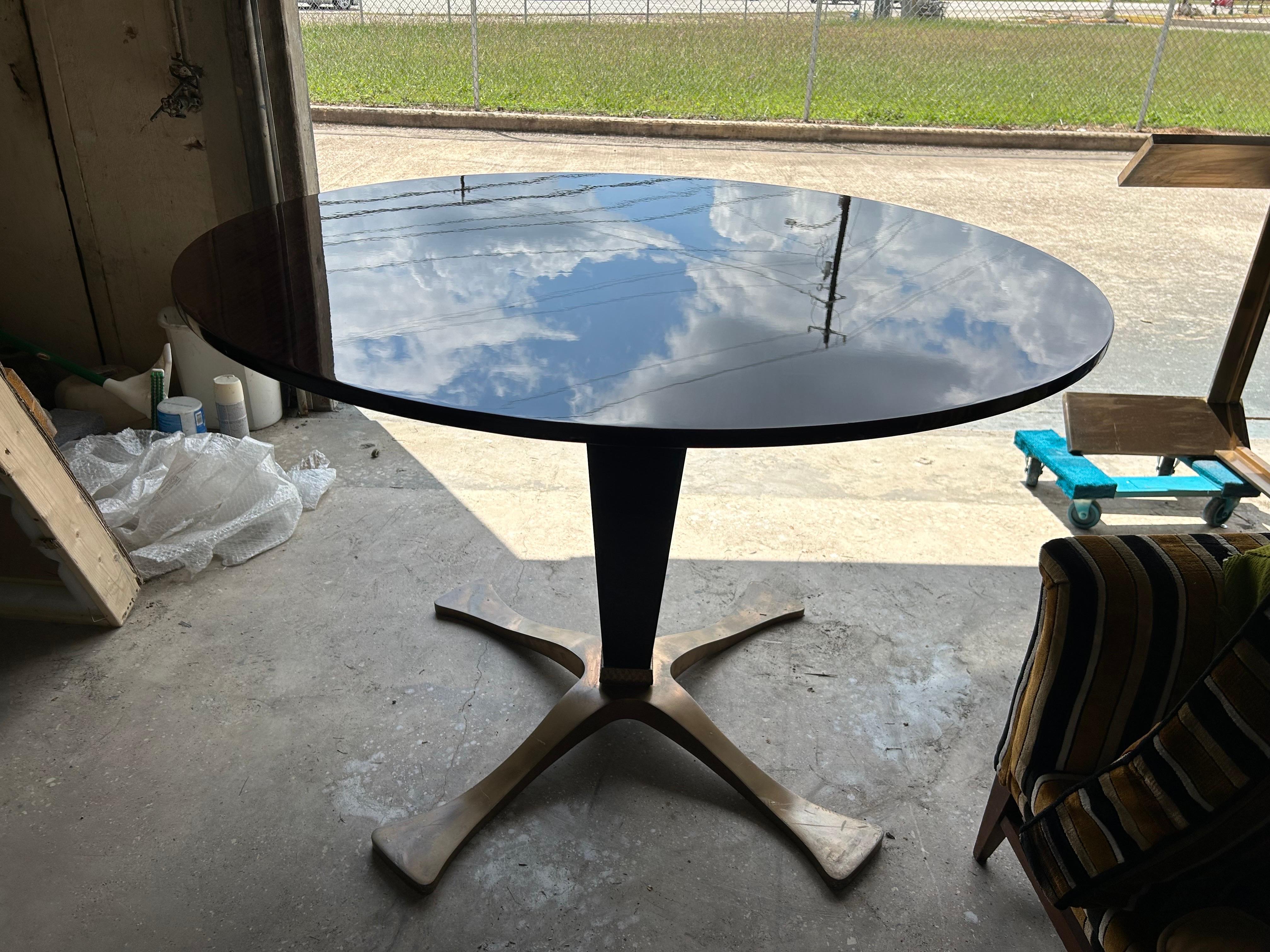 Italian Modern Table By Osvaldo Borsani In Good Condition For Sale In Houston, TX