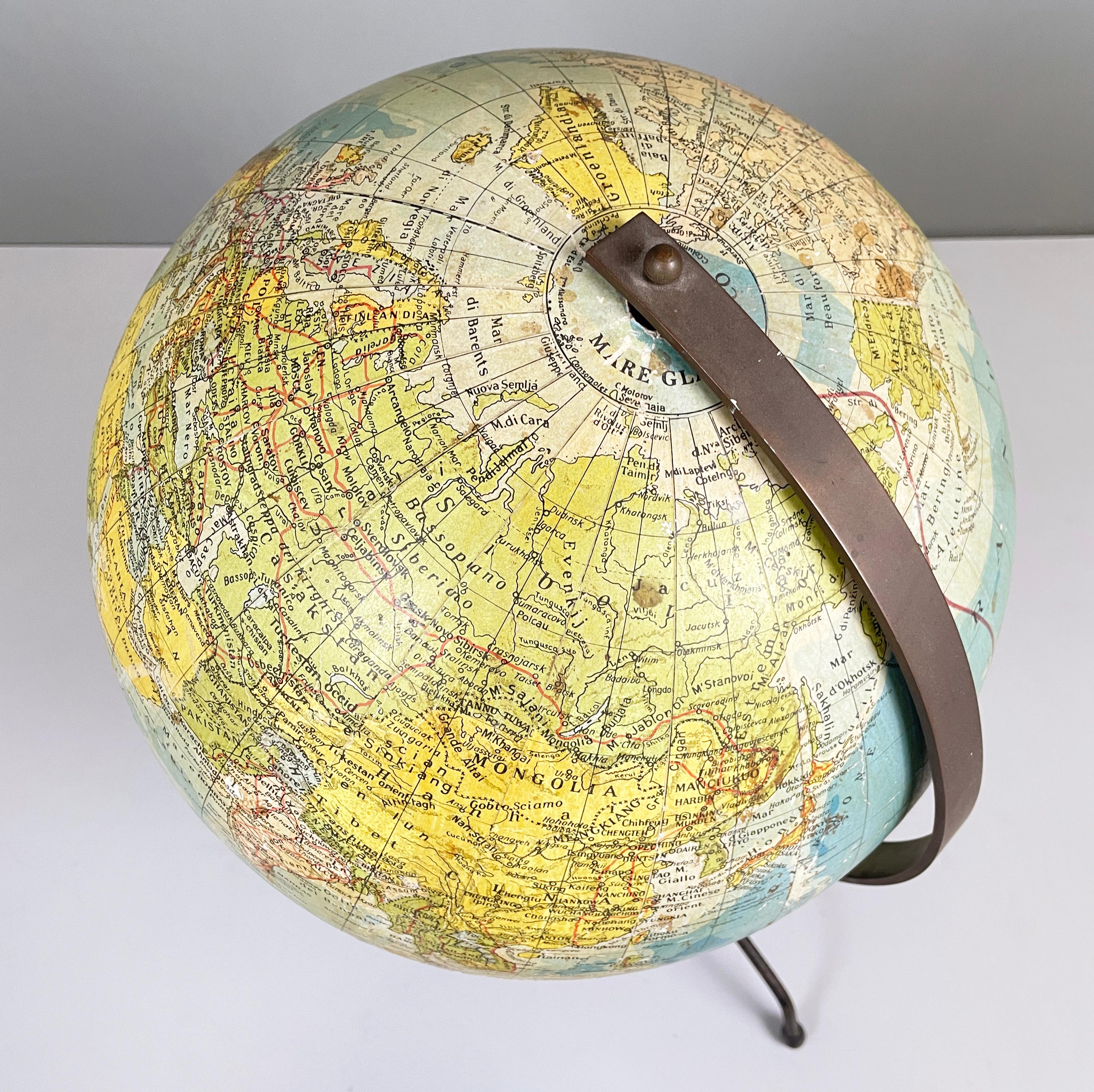 Italian modern Table globe map of the world in metal, 1960s In Good Condition In MIlano, IT