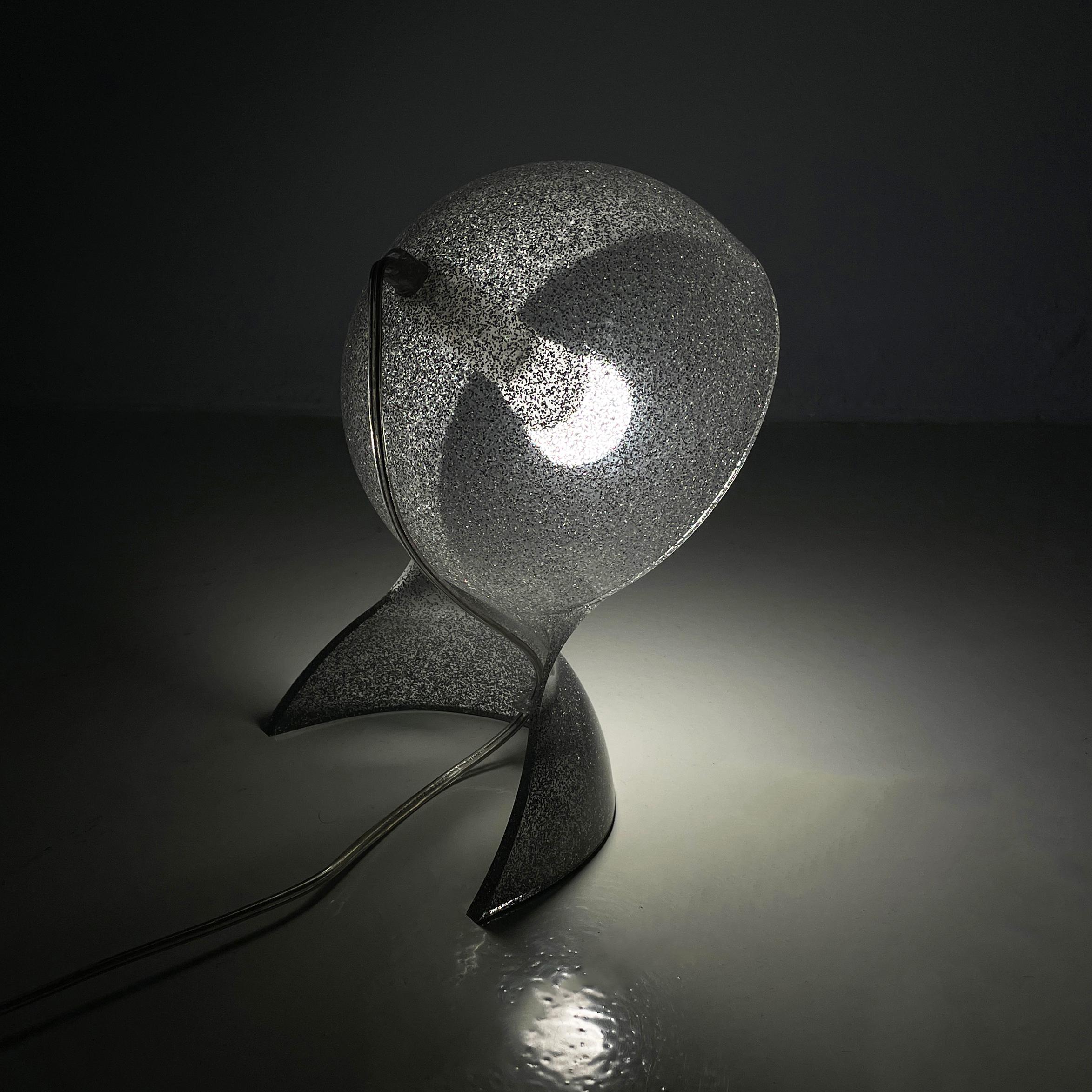 Plastique Lampe à poser moderne italienne Dalù Sparkling  par Vico Magistretti pour Artemide, 2013 en vente