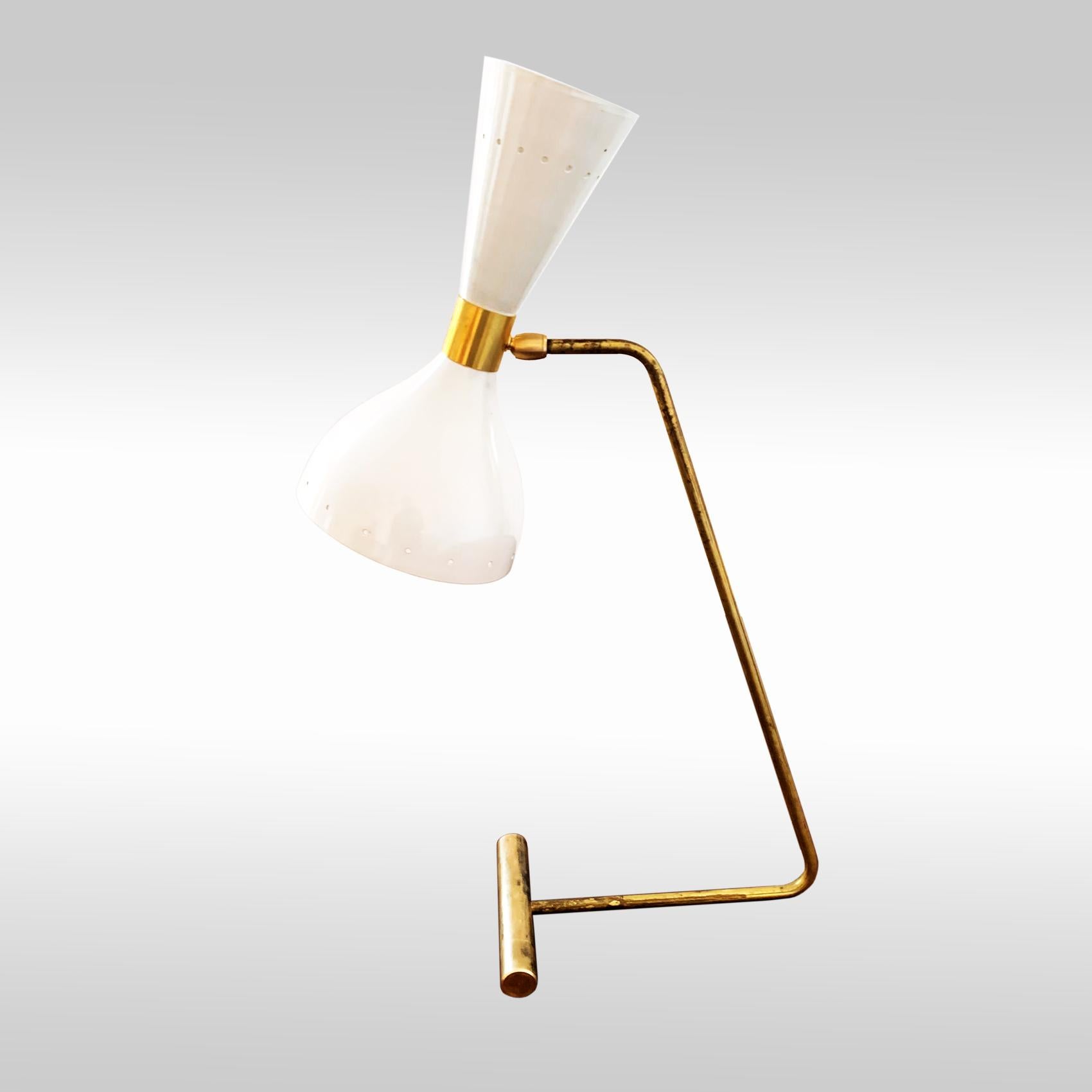 Mid-Century Modern Italian Modern Table Lamp in Brass and Enamel by Fabio Ltd For Sale