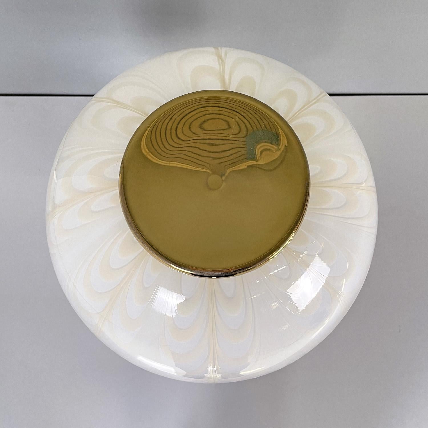 Metal Italian modern table lamp in Murano glass by Fabbian Illuminazione, 1980s For Sale