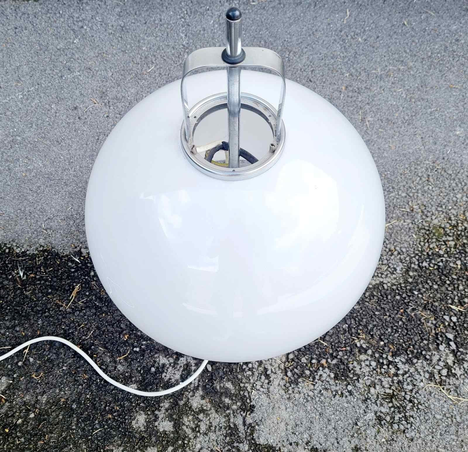Lampada da tavolo moderna italiana Lucerna di Luigi Massoni & Massoni per Mezzini, Italia anni '70 in vendita 3