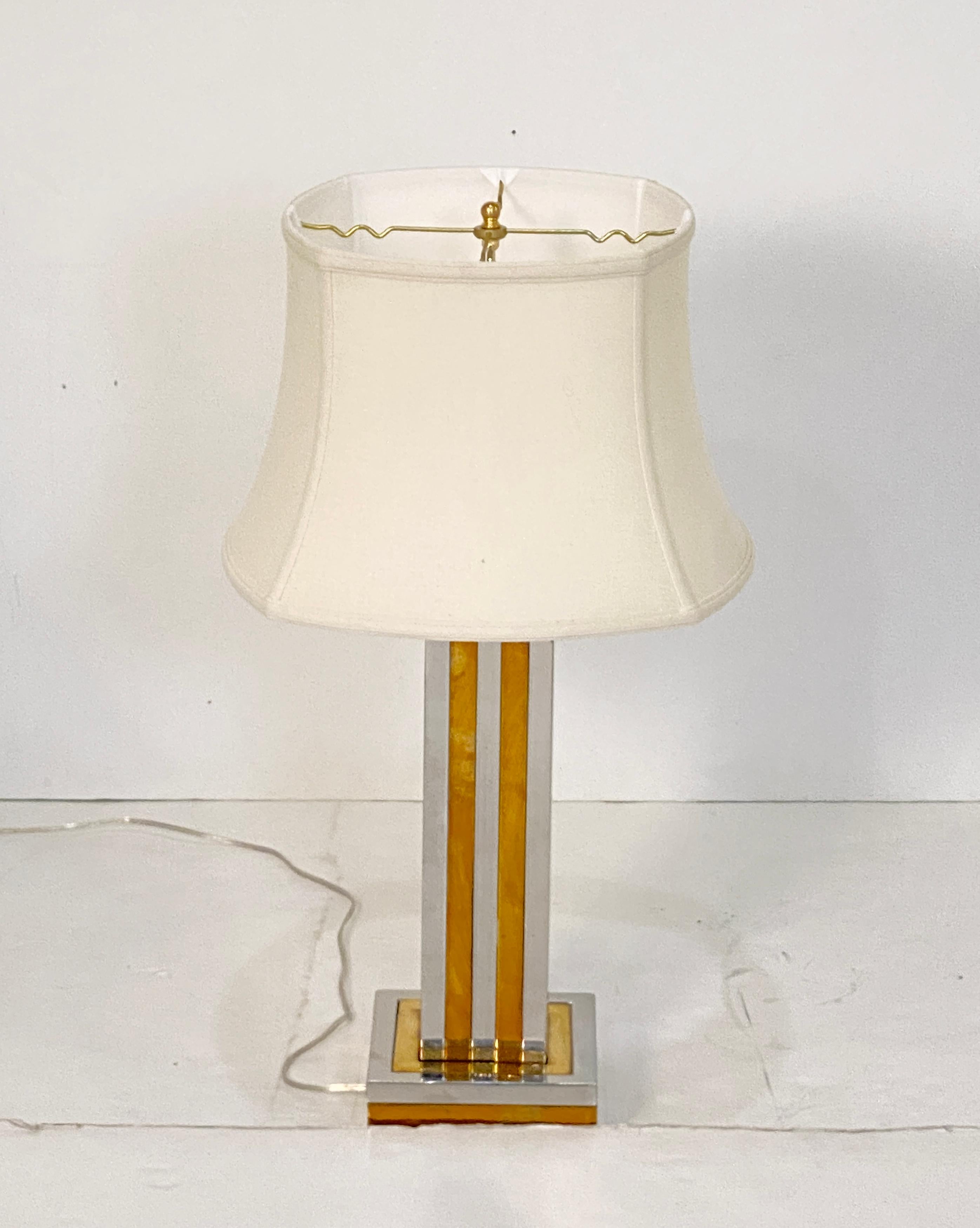 Italian Modern Table Lamp of Chrome and Brass by Romeo Rega im Angebot 5