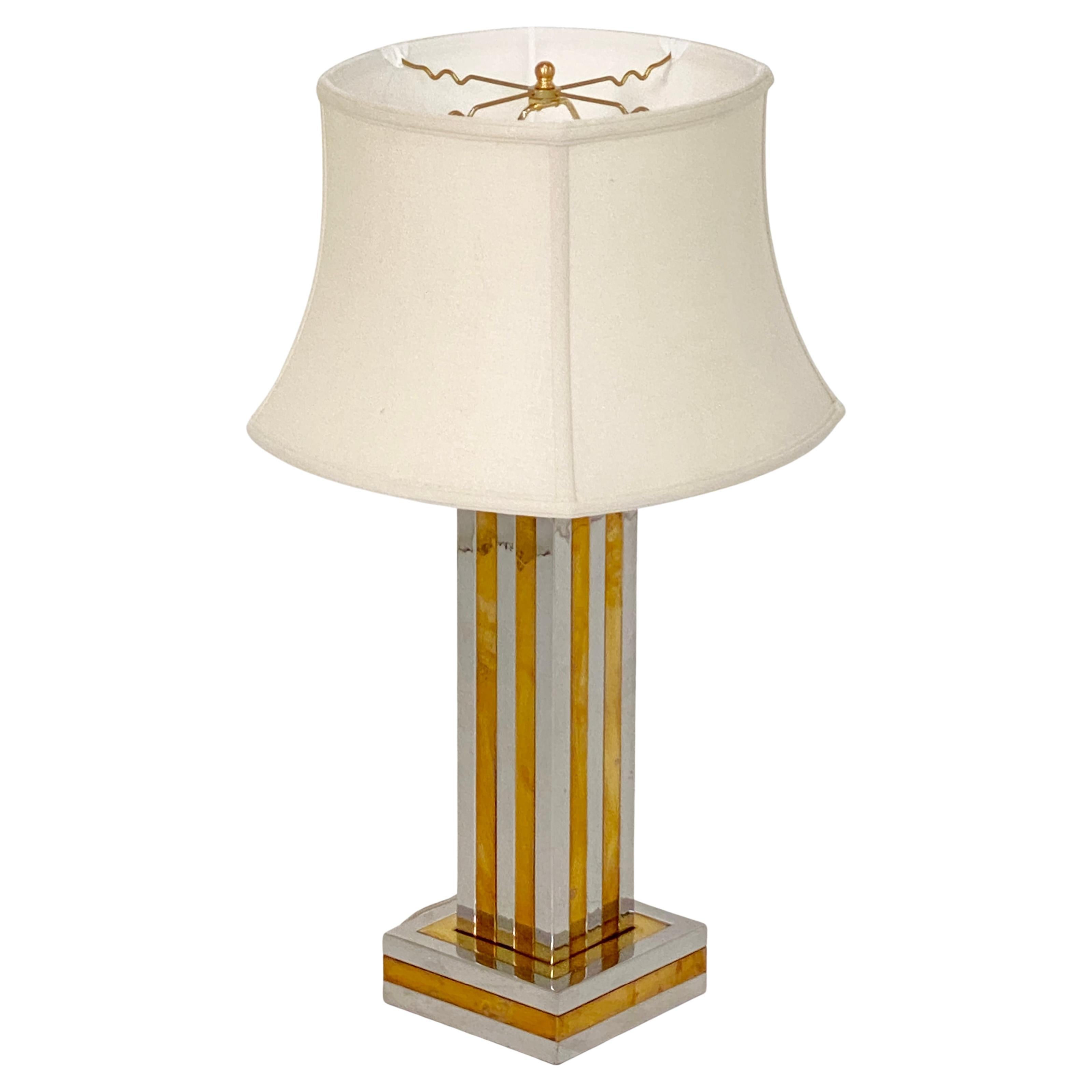 Italian Modern Table Lamp of Chrome and Brass by Romeo Rega (Moderne) im Angebot