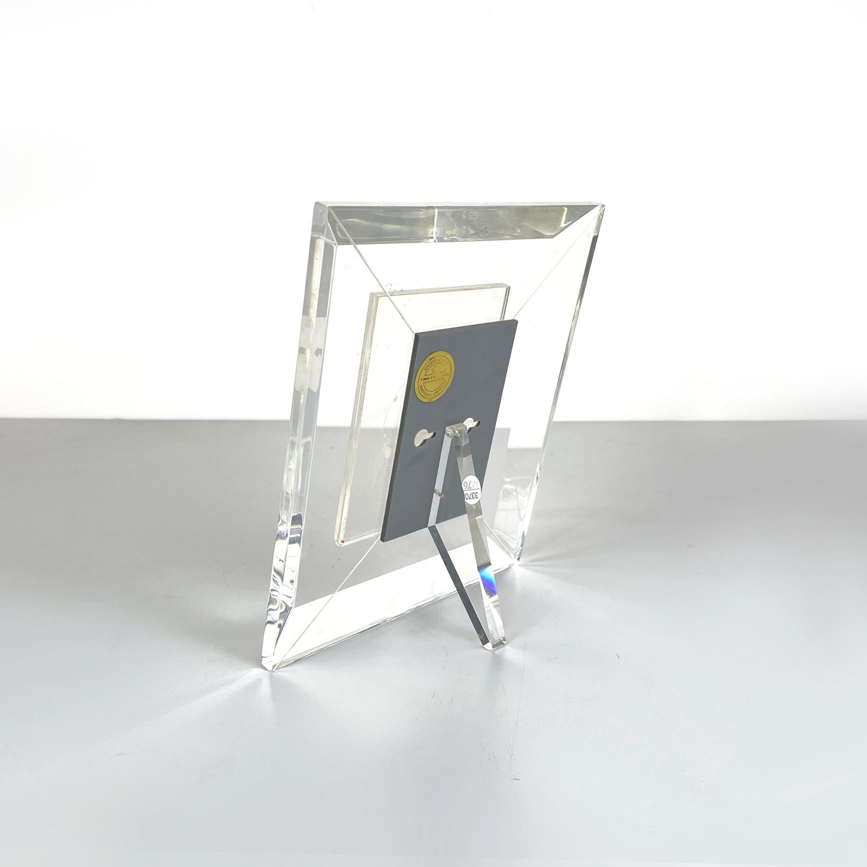 Late 20th Century Italian Modern Table Photo Frame in Transparent Plexiglass, 1970s For Sale