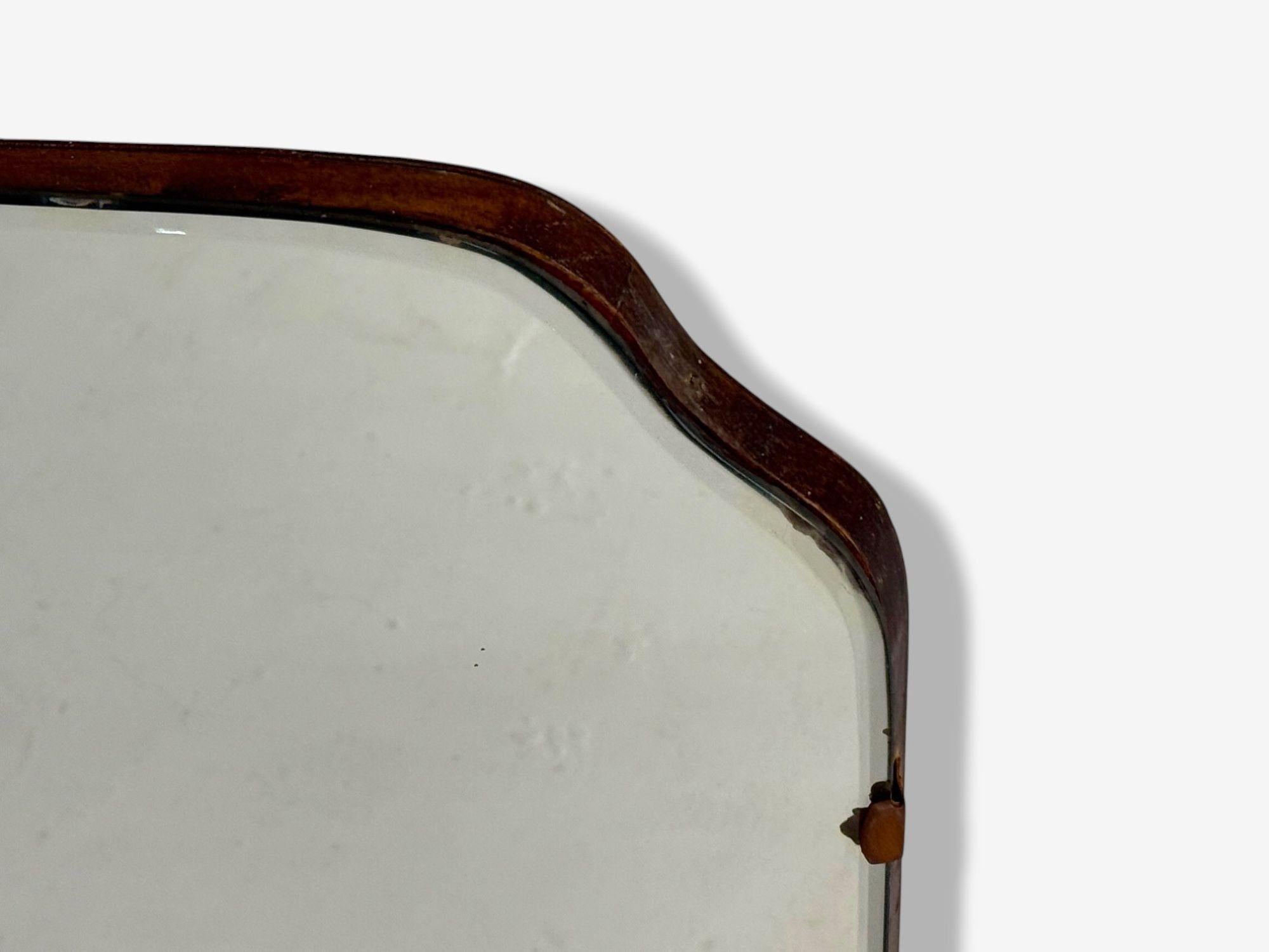 Espejo de pared moderno italiano, teca, cristal, latón, Italia, años 40 en Bueno estado para la venta en Manhasset, NY