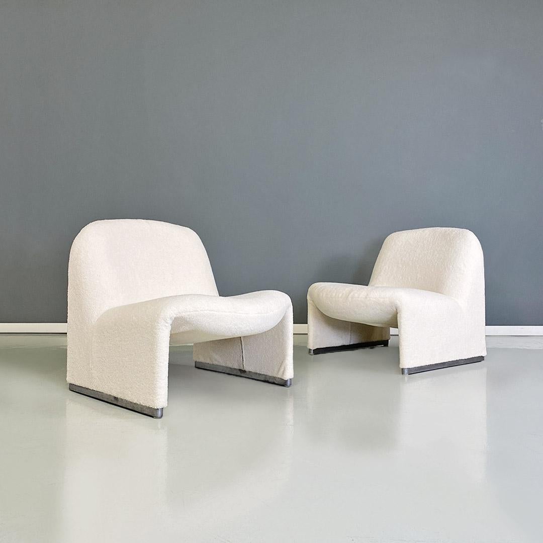 Italian Modern Teddy Fabric Alky Armchairs by G. Piretti, Anonima Castelli 1970s For Sale 7