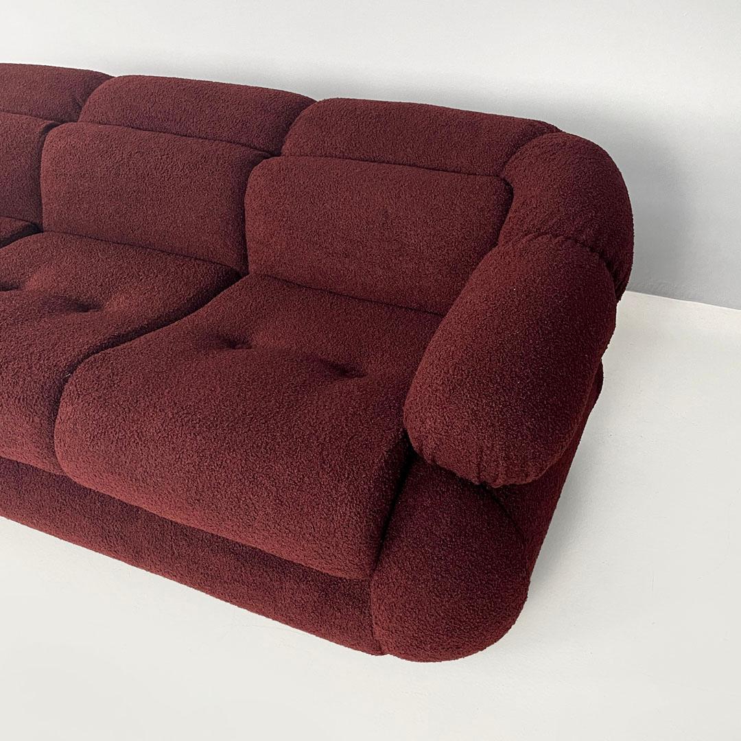 Italian modern three-seat sofa in burgundy teddy fabric, 1970s For Sale 5