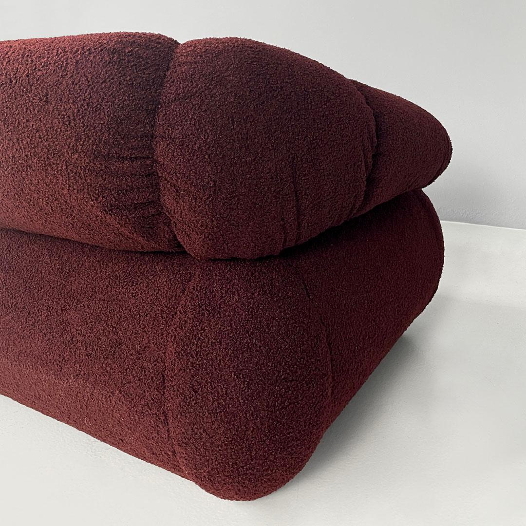 Italian modern three-seat sofa in burgundy teddy fabric, 1970s For Sale 6