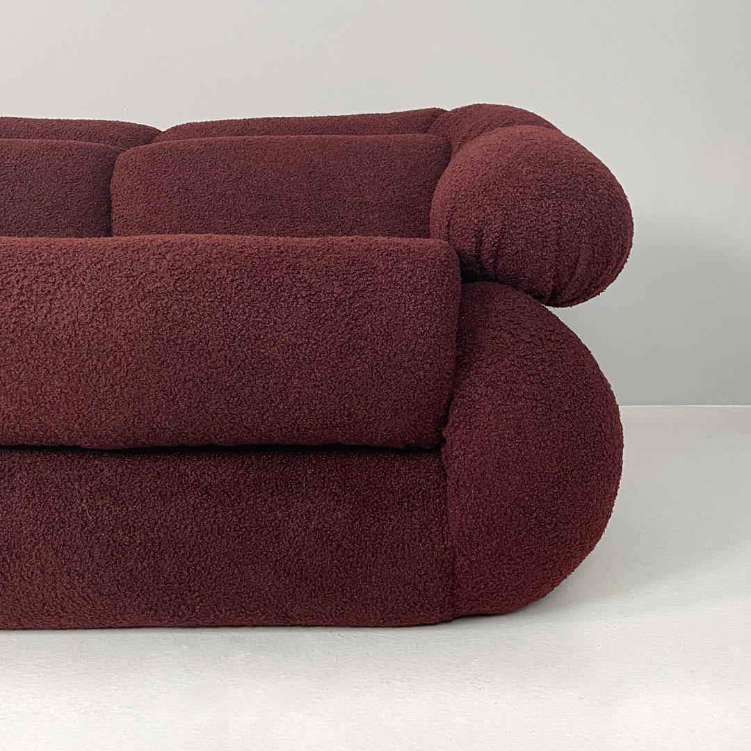 Italian modern three-seat sofa in burgundy teddy fabric, 1970s For Sale 1