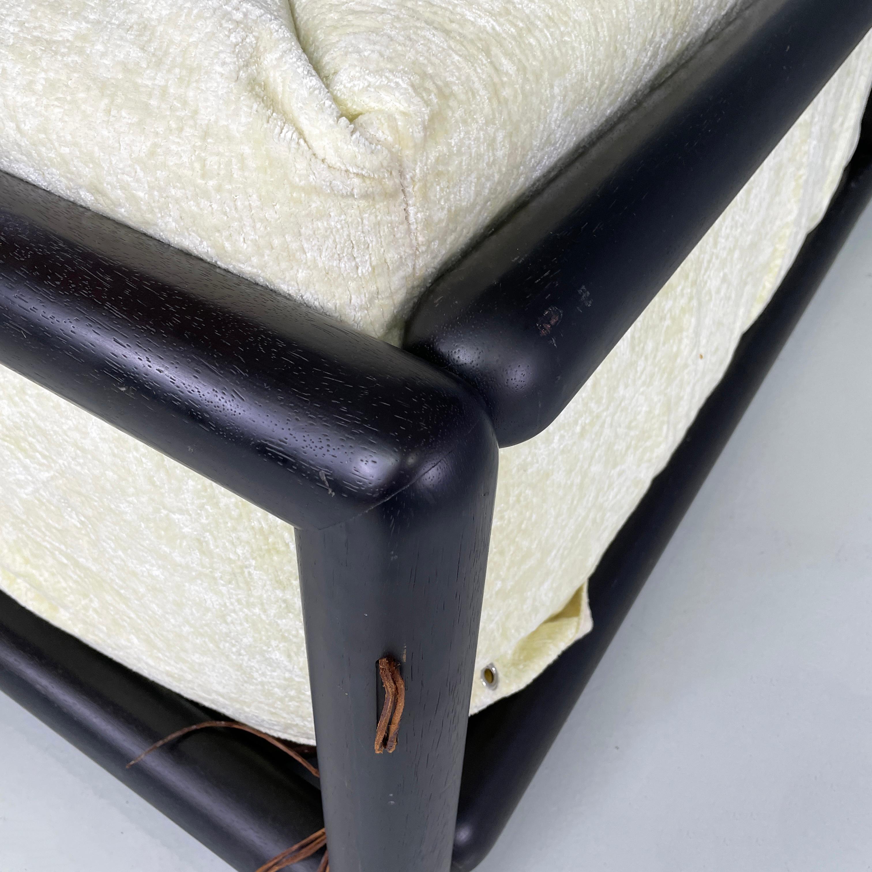 Italian modern Three-seater sofa Cornaro by Carlo Scarpa for Simon Gavina, 1980s For Sale 12