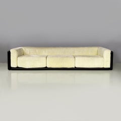 Italian modern Three-seater sofa Cornaro by Carlo Scarpa for Simon Gavina, 1980s