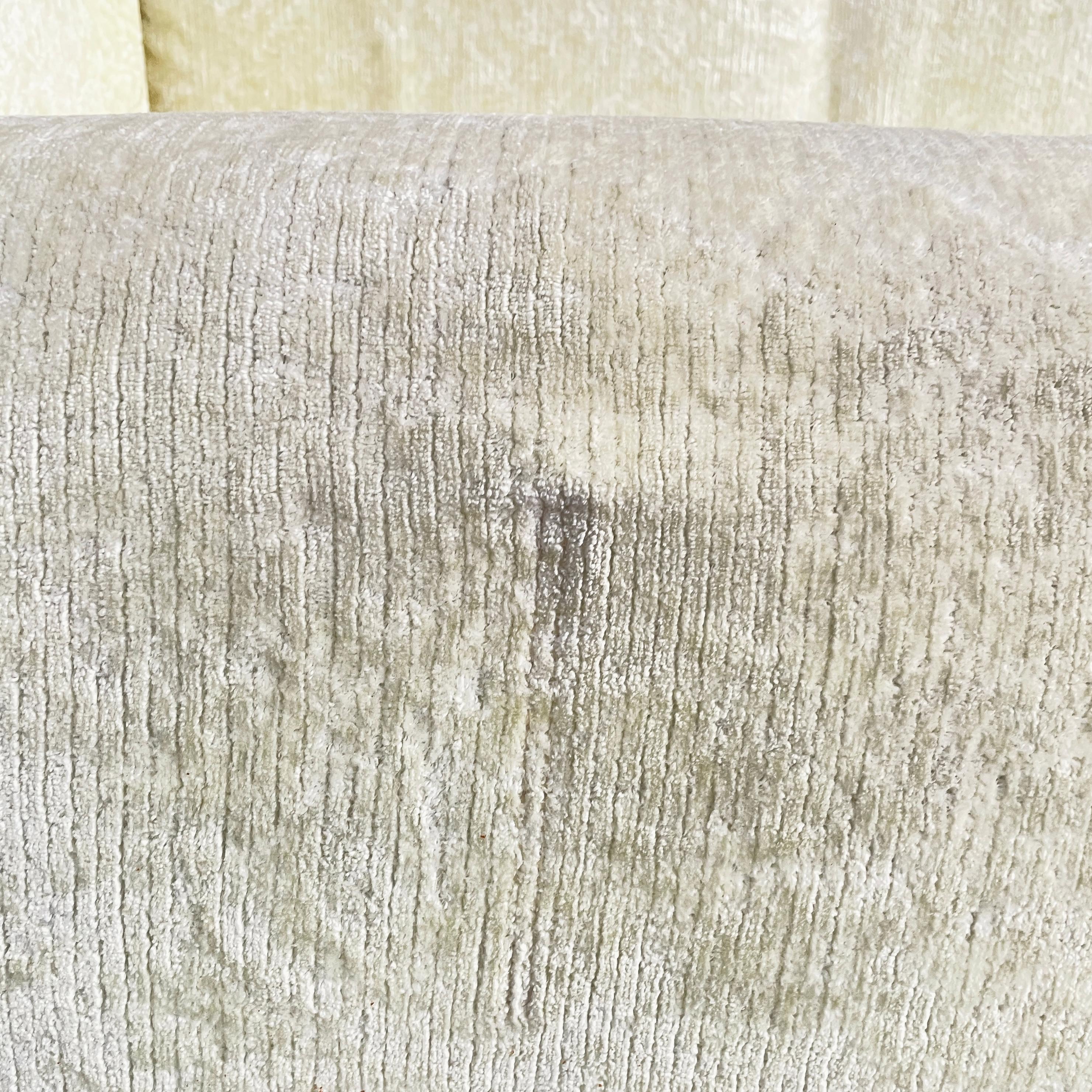 Italian modern Three-seater sofa Cornaro by Carlo Scarpa for Simon Gavina, 1980s For Sale 3