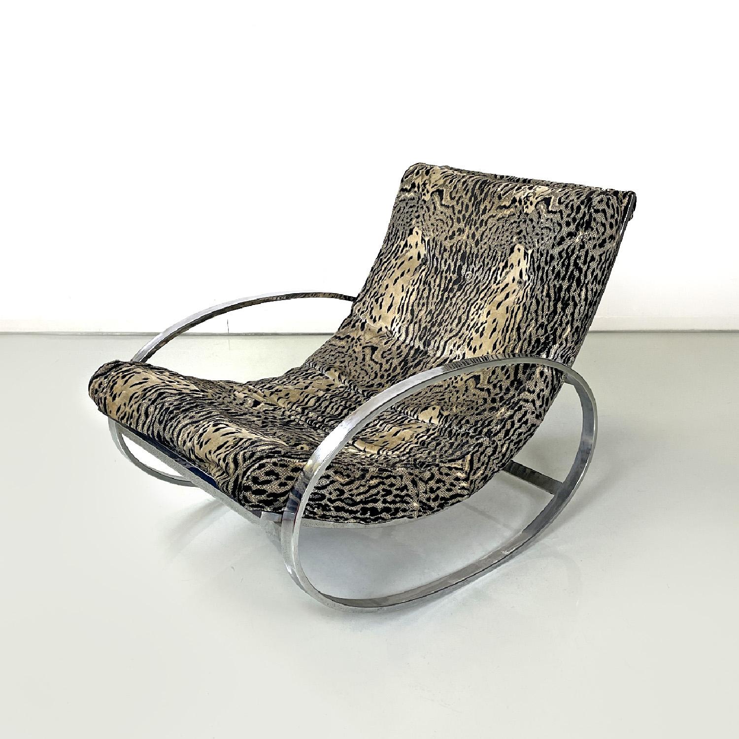 Italian modern tiger print rocking armchair Ellipse Renato Zevi for Selig, 1970s
Rocking armchair mod. Ellipse. The structure is in chromed metal and is composed of two side ellipses on which the session rests and which allow the swinging movement