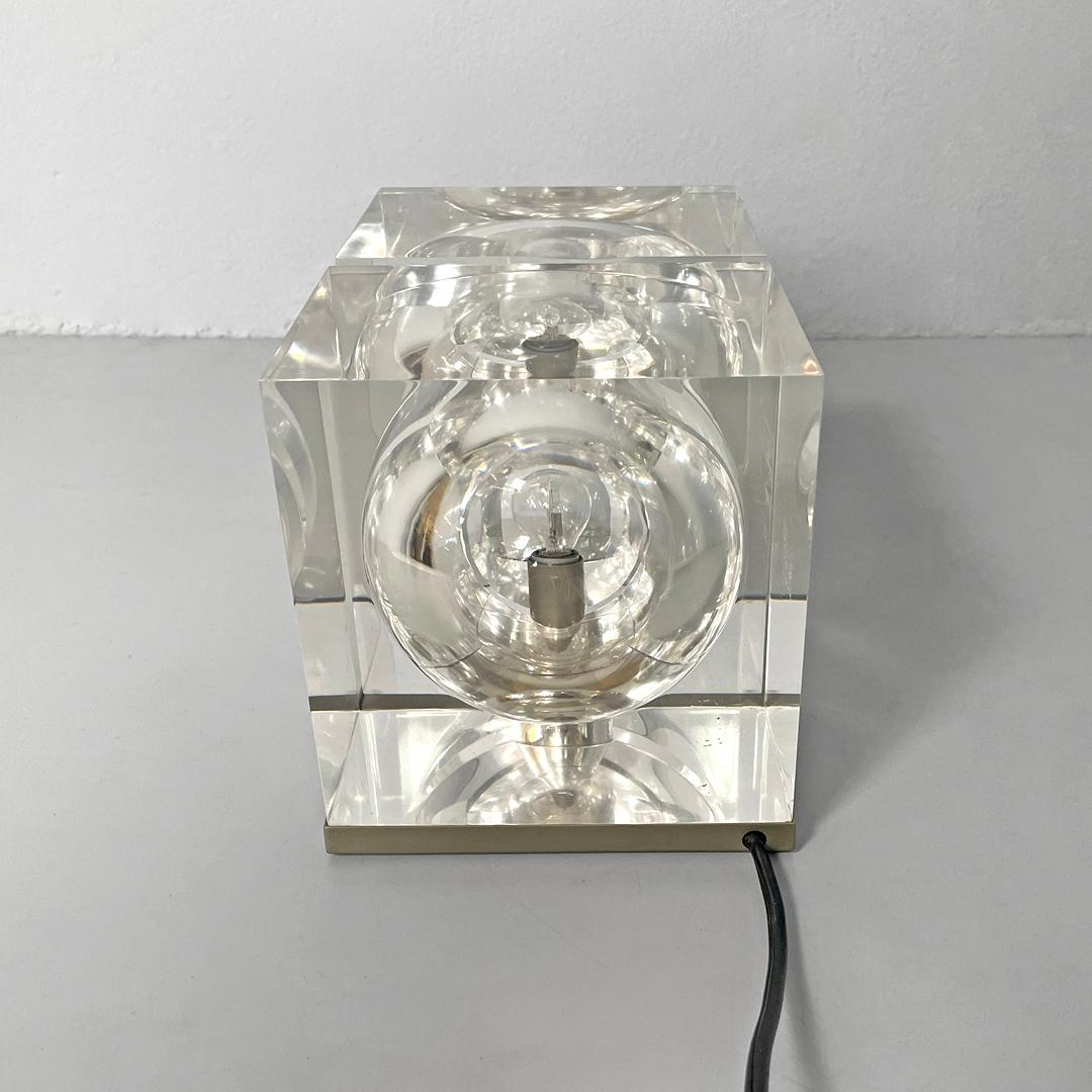 Moderne italienische rechteckige moderne, trasparente Plexiglas-Tischlampe, 1970er Jahre im Angebot 1
