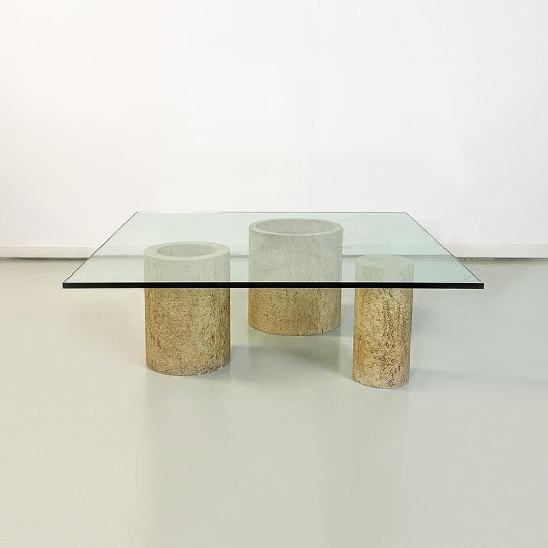Moderne Table basse moderne italienne en travertin et verre vert aigue-marine, années 1980 en vente