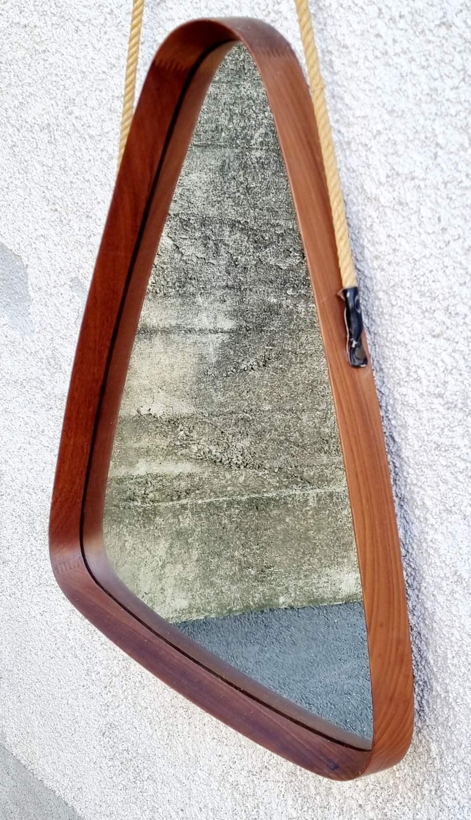 Italian Modern Triangular Mirror by Franco Campo and Carlo Graffi, Italy 60s In Good Condition For Sale In Lucija, SI