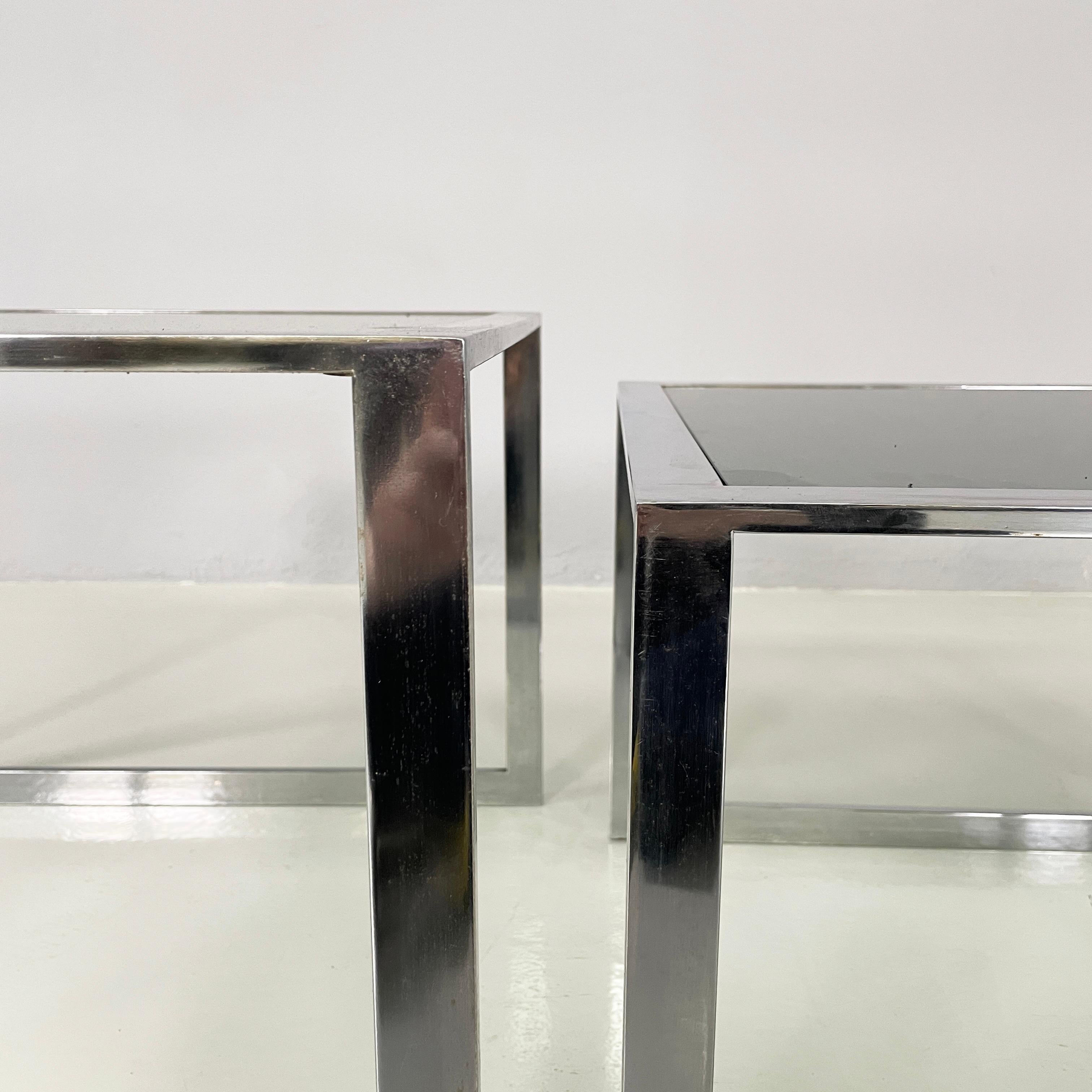 Italienisches modernes Trio aus Couchtischen aus Rauchglas und Metall, 1980er Jahre im Angebot 2