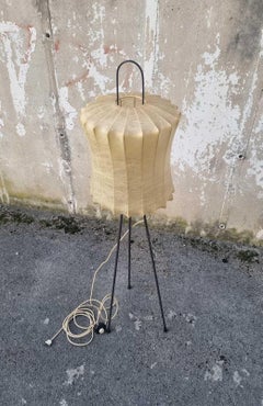 Lámpara de Pie Trípode Cocoon Moderna Italiana, Atribuida a Castiglioni, Italia Años 60