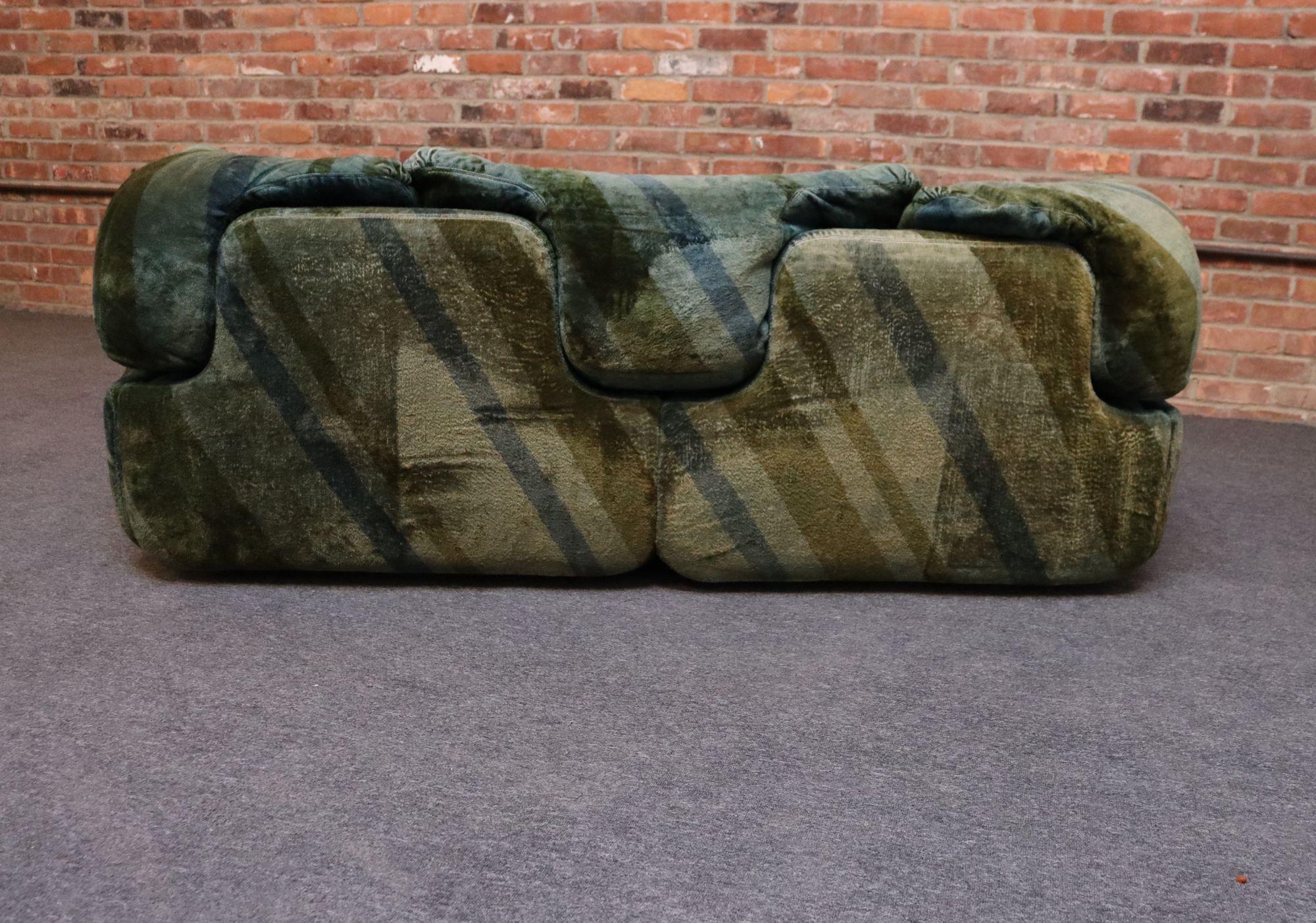 Metal Italian Modern Two-Seat 