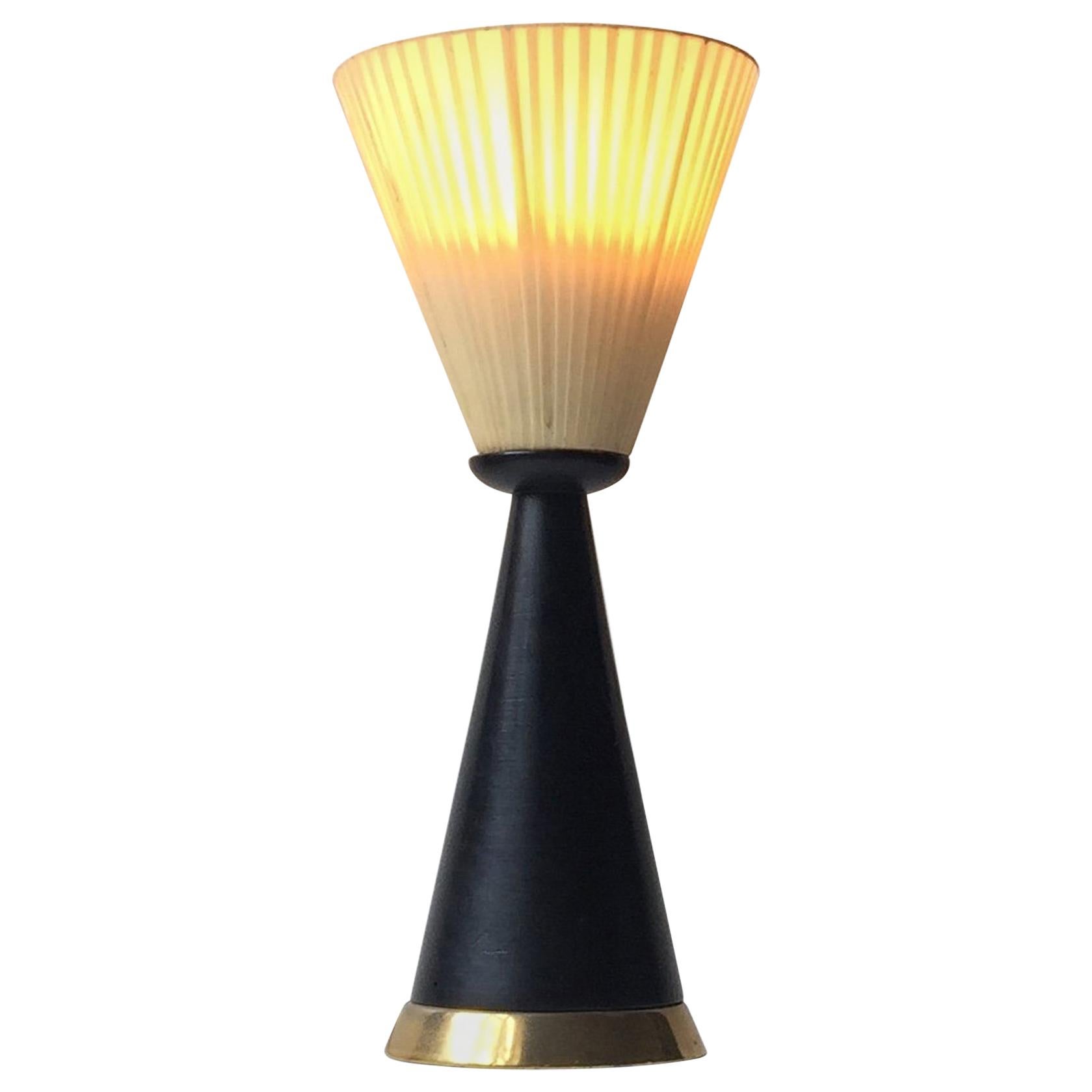 Italian Modern Up-Side-Down Table Lamp, 1960s For Sale