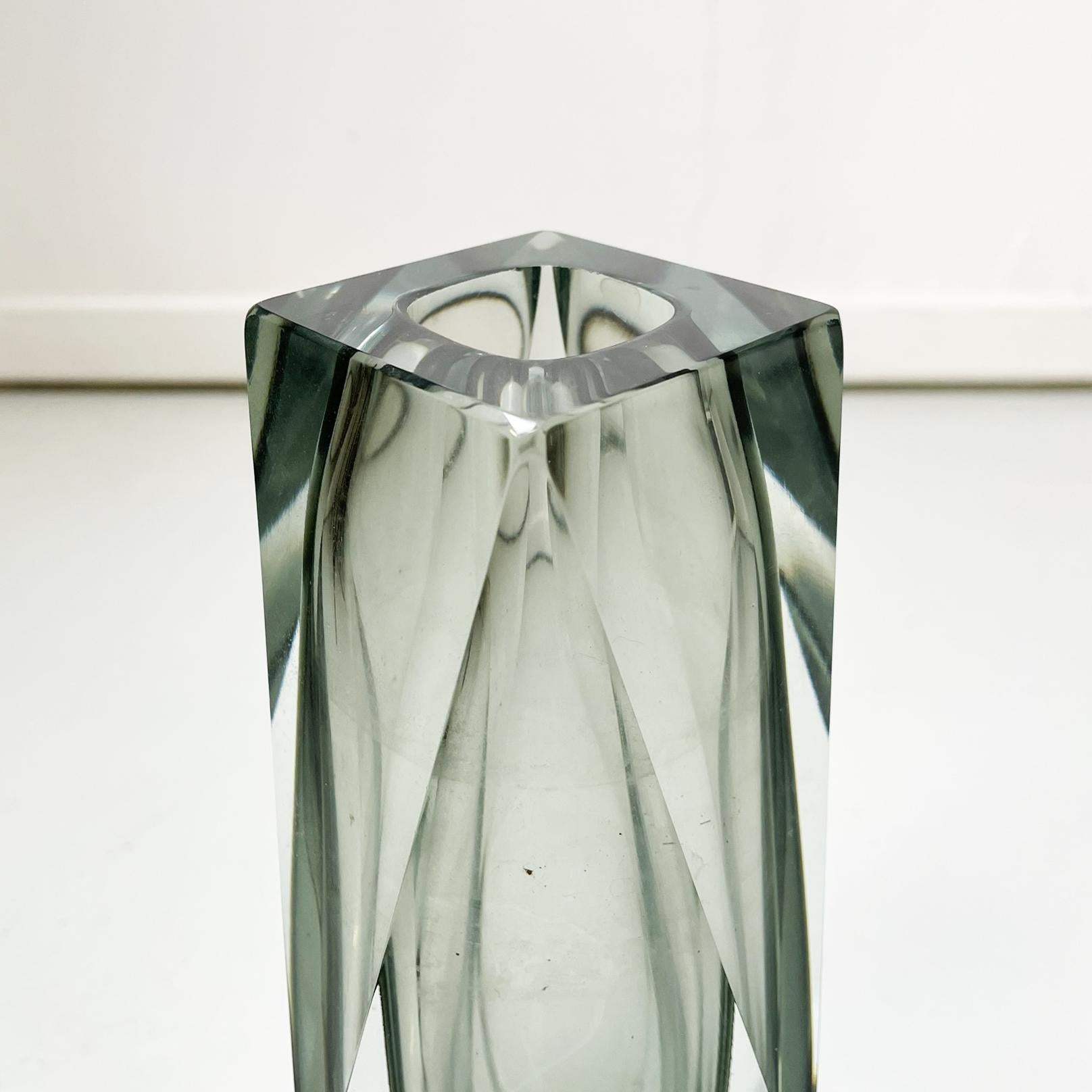 Fin du 20e siècle Vase moderne italien en verre de Murano gris de la série I Sommersi, 1970 en vente