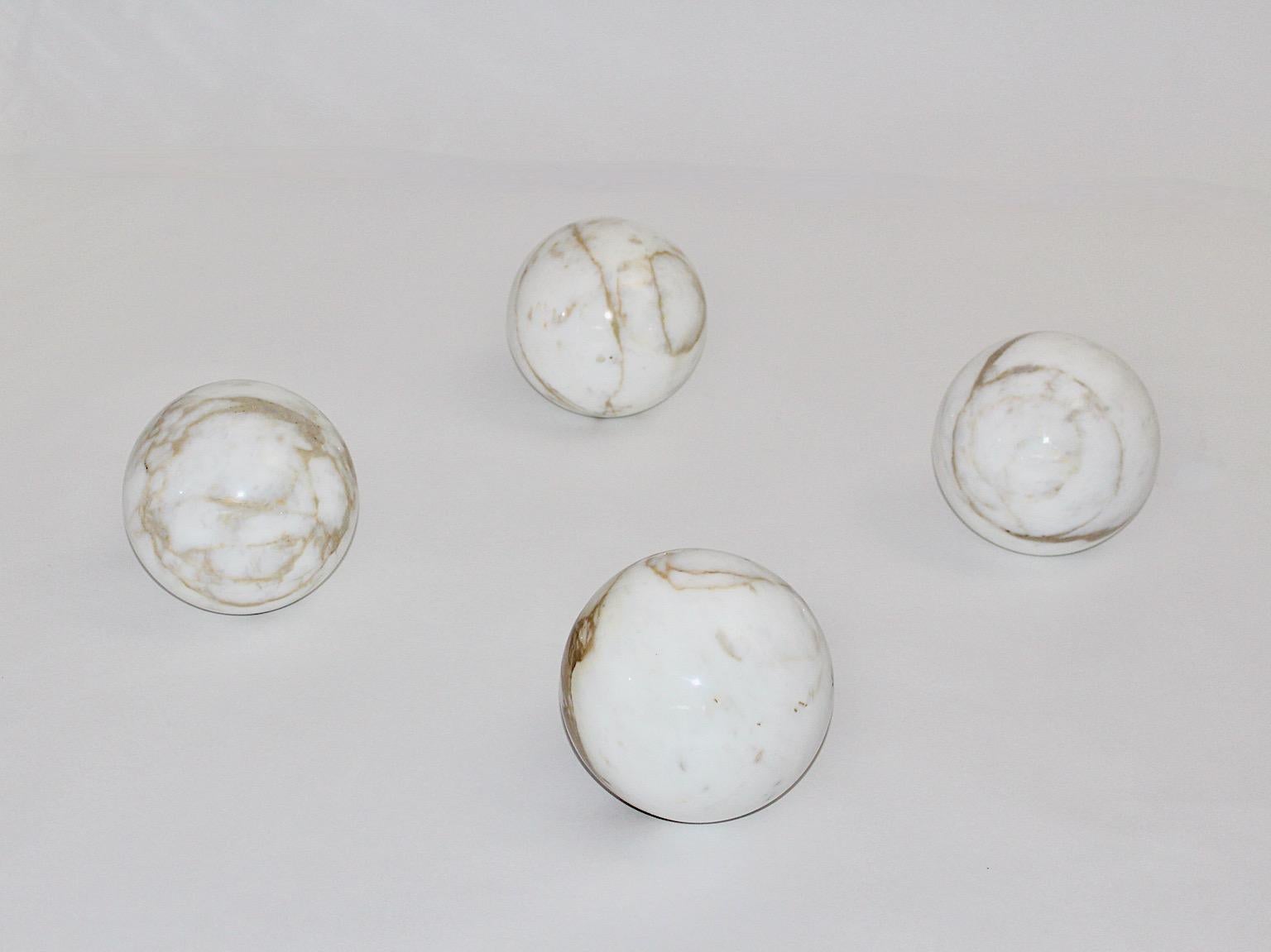 Italian Modern Vintage Four White Brown Marble Bullets, Italy, 1970s In Good Condition For Sale In Vienna, AT